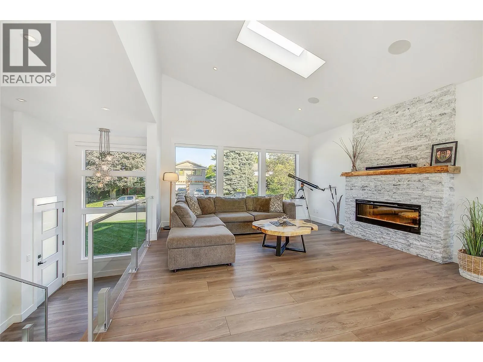 4354 Kensington Drive