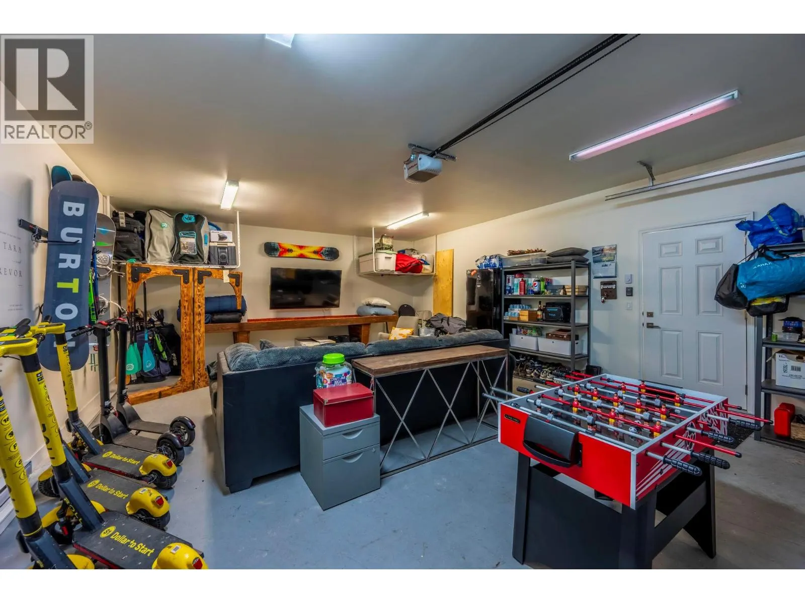 974 SWANSEA VIEW Road