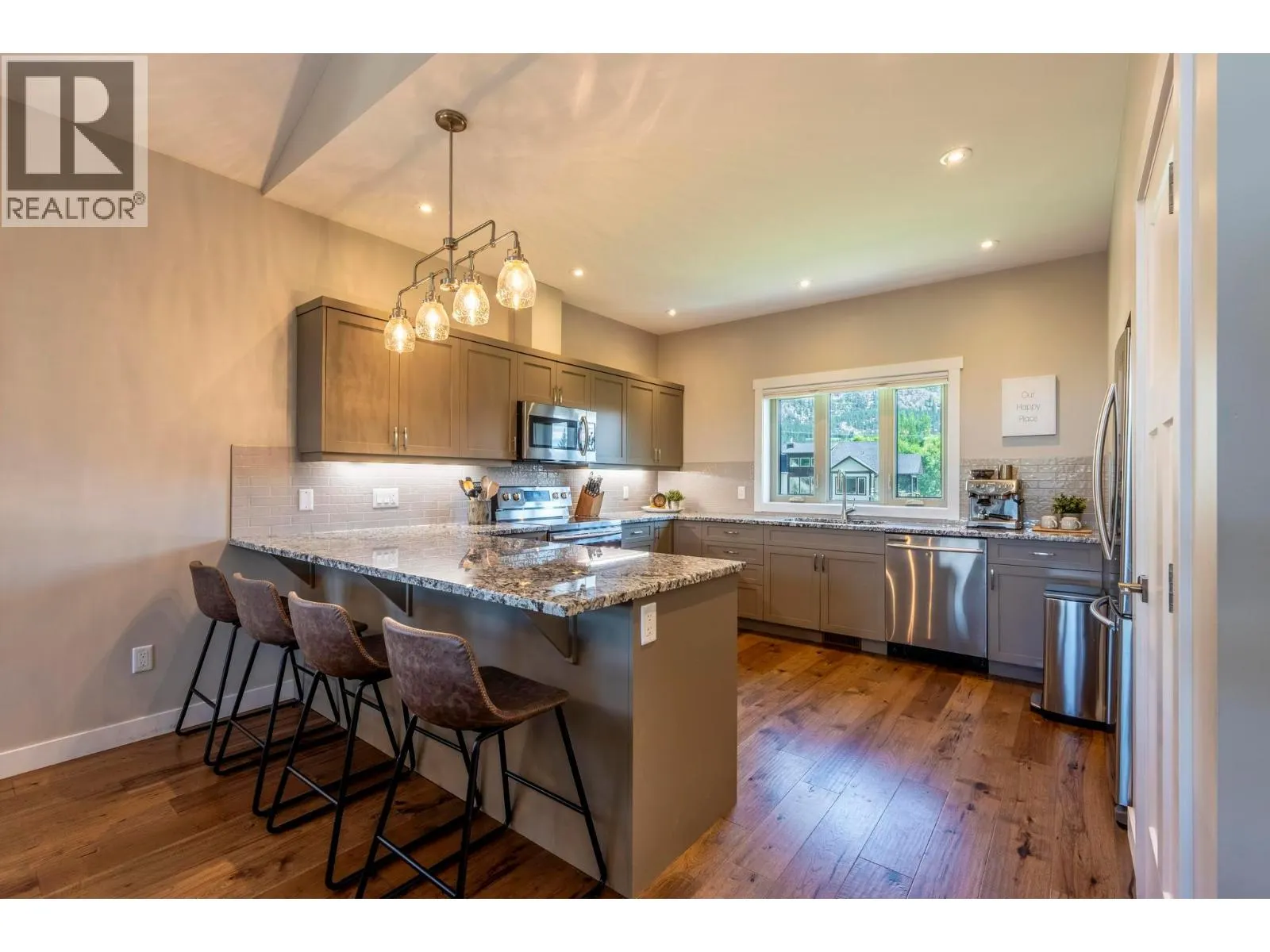 974 SWANSEA VIEW Road