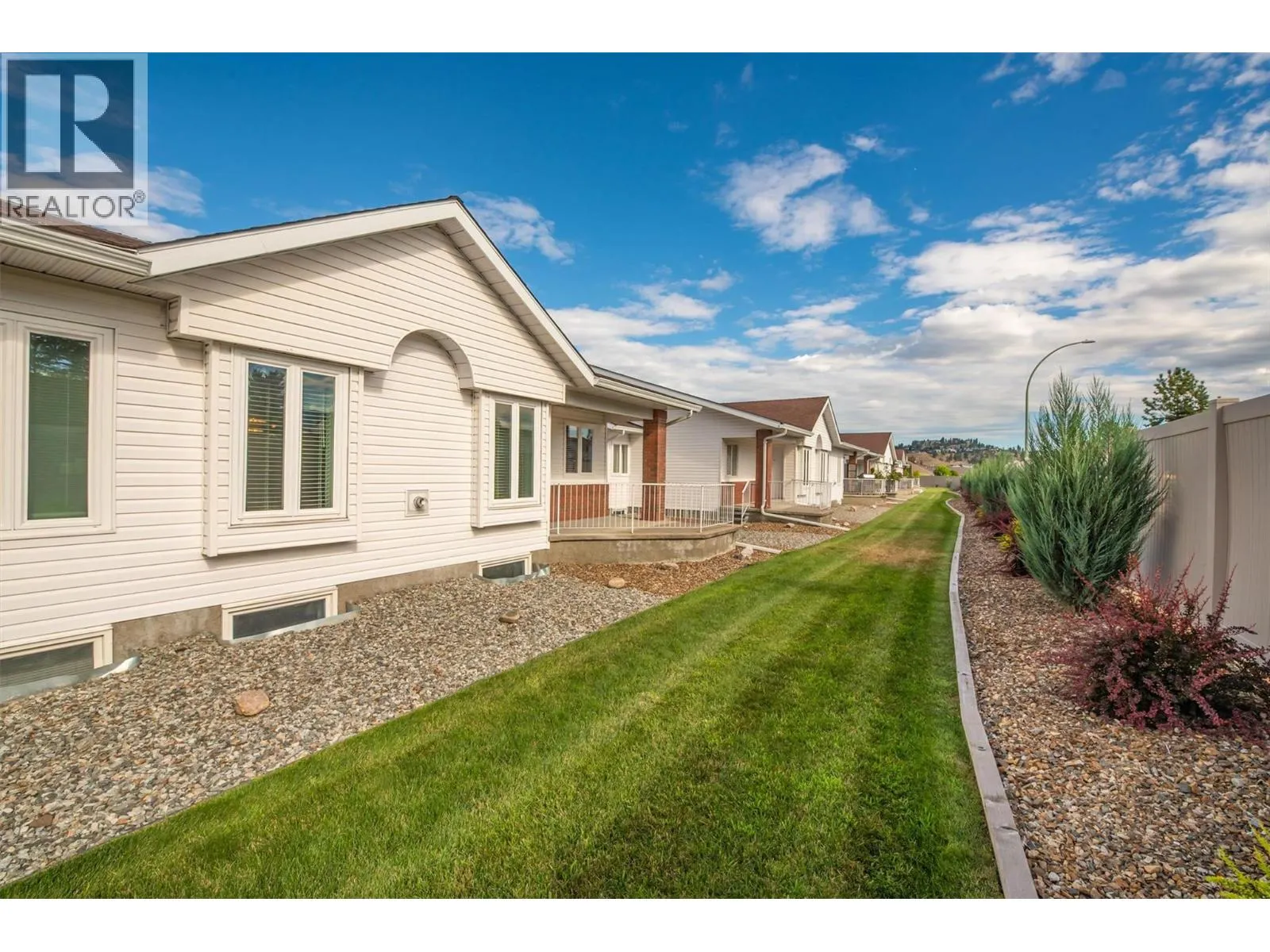 1885 Parkview Crescent Unit# 113