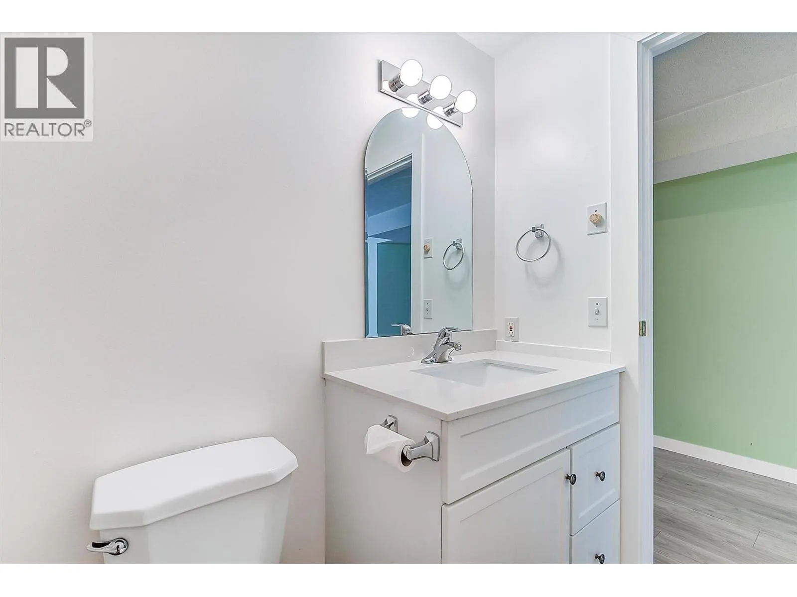 1885 Parkview Crescent Unit# 113