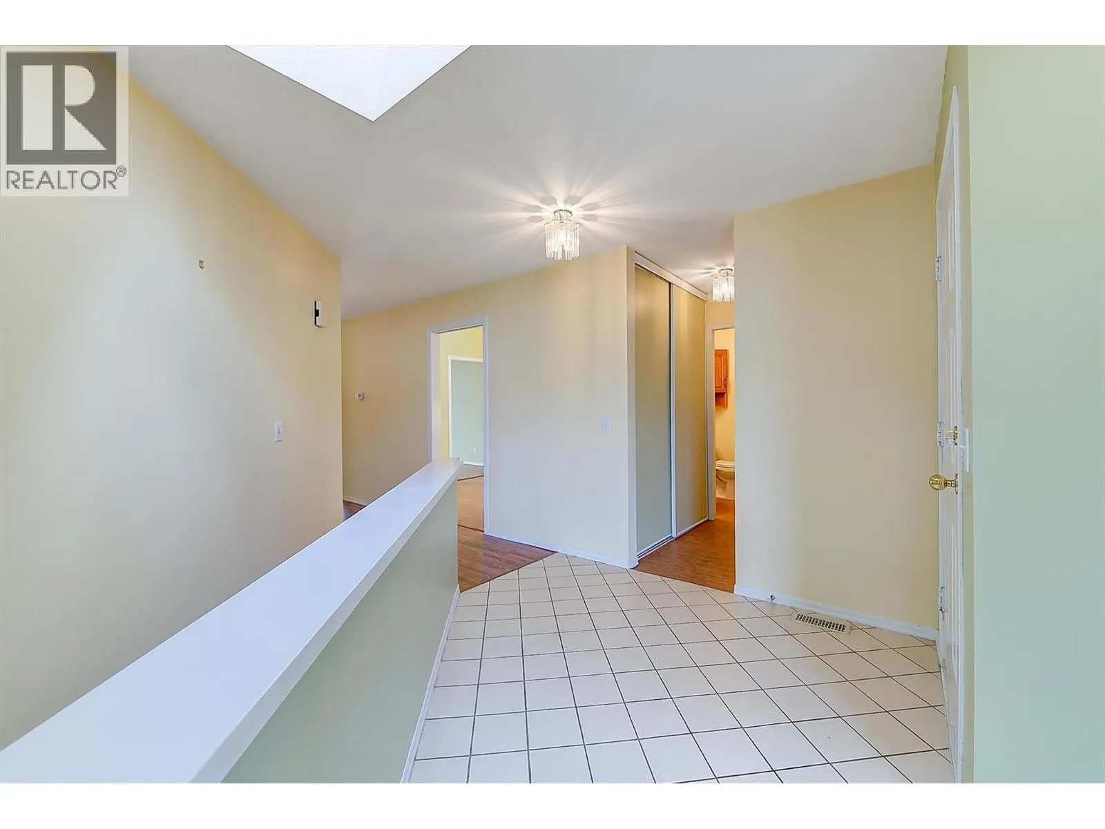 1885 Parkview Crescent Unit# 113