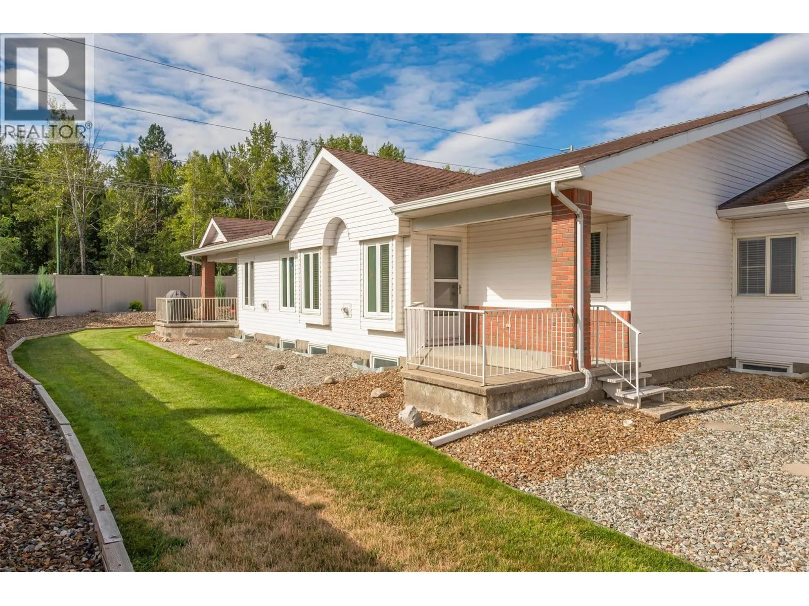 1885 Parkview Crescent Unit# 113
