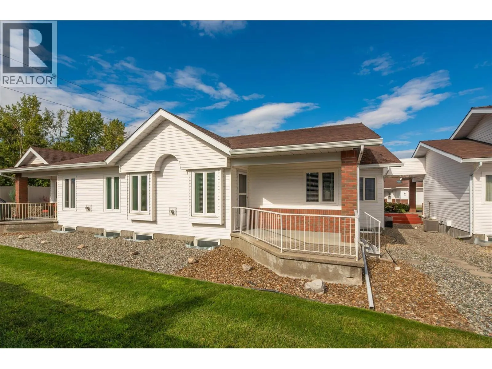 1885 Parkview Crescent Unit# 113