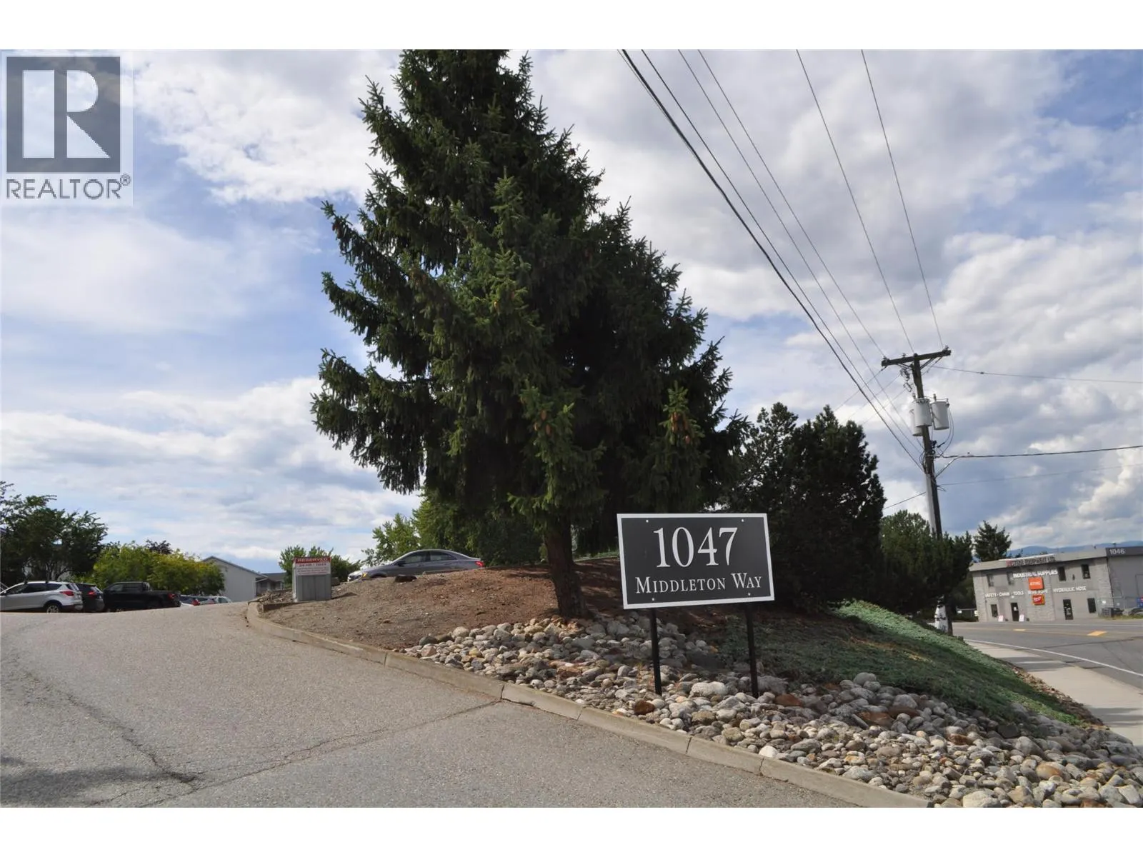 1047 Middleton Way Unit# 109