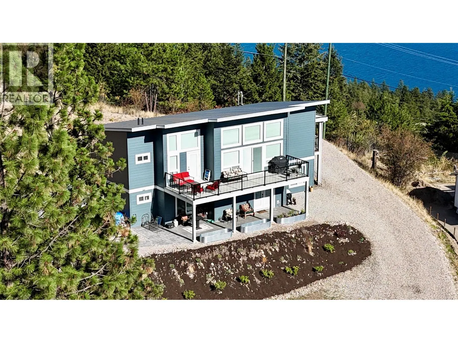 36 Spruce Drive