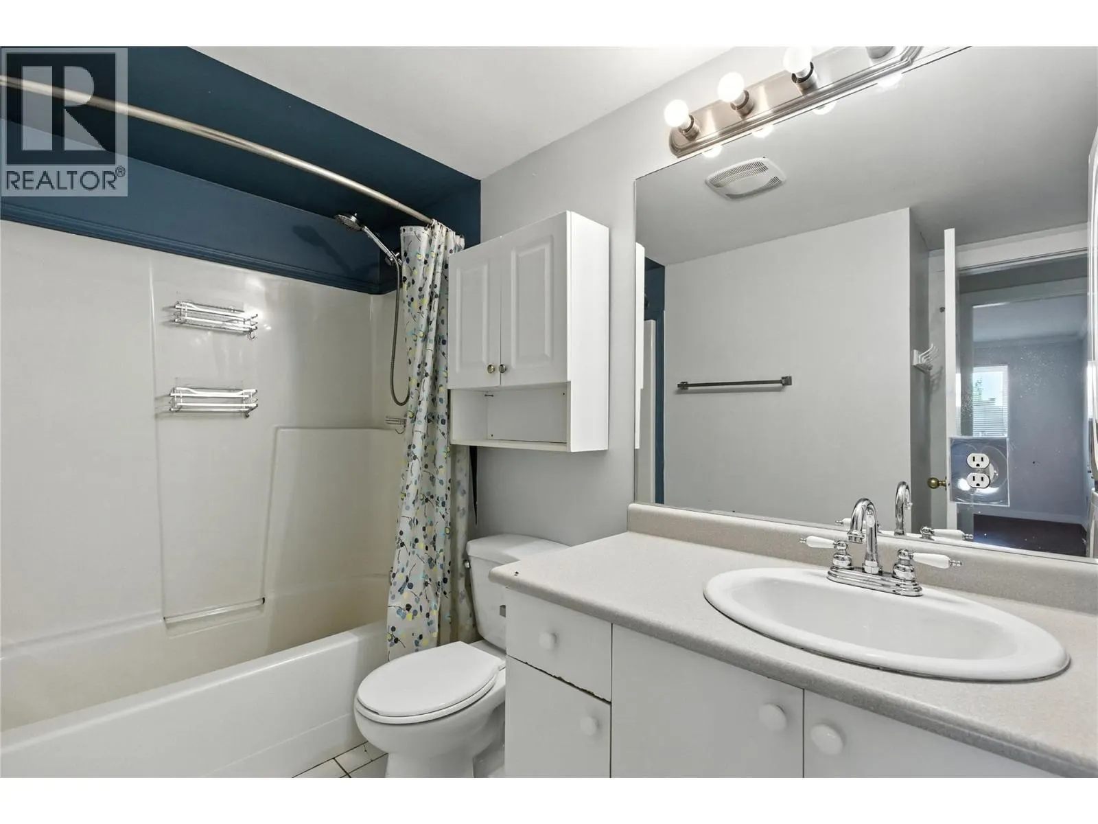 1876 TRANQUILLE Road Unit# 11