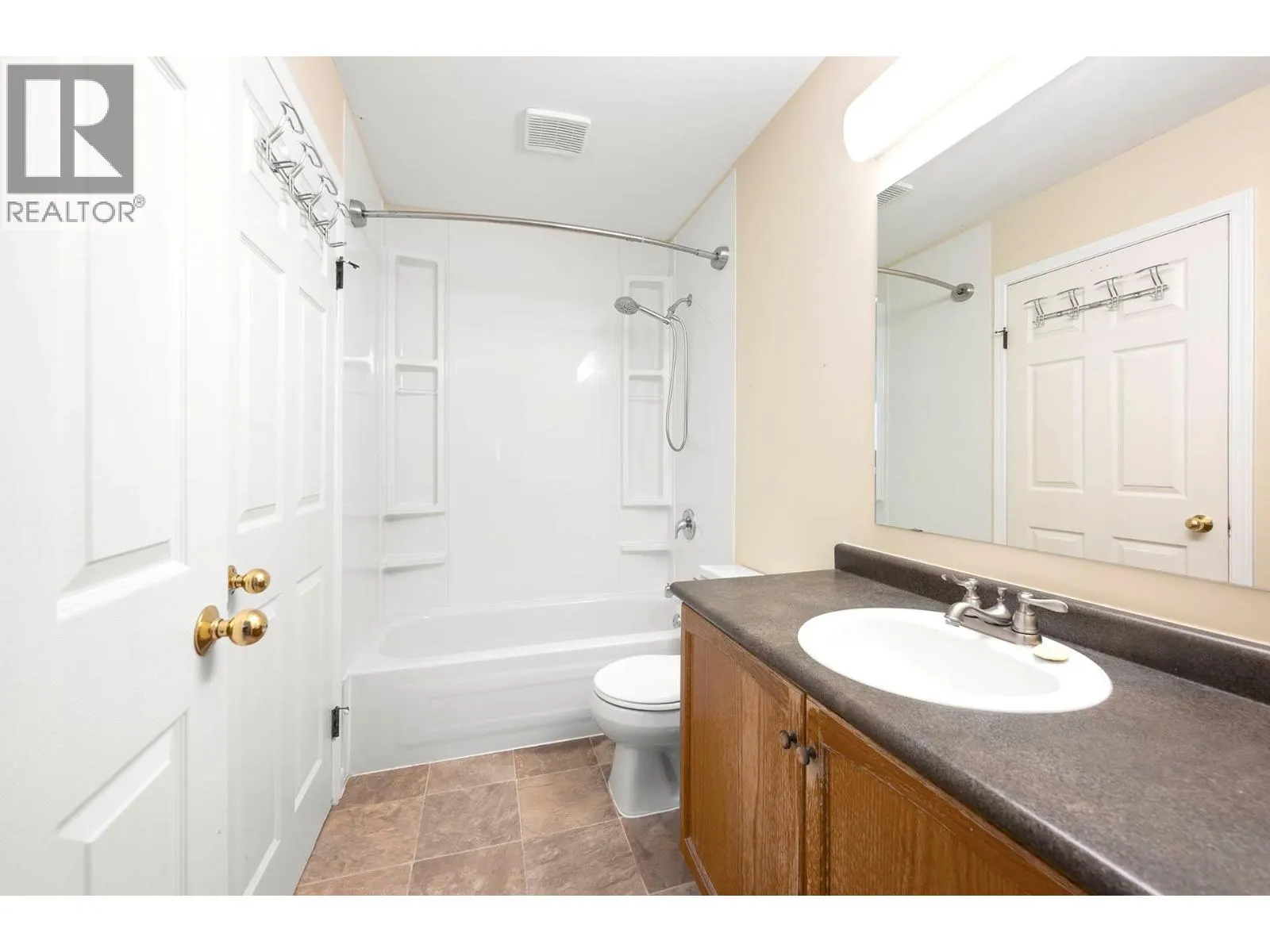 2050 Qu'Appelle Boulevard Unit# 13