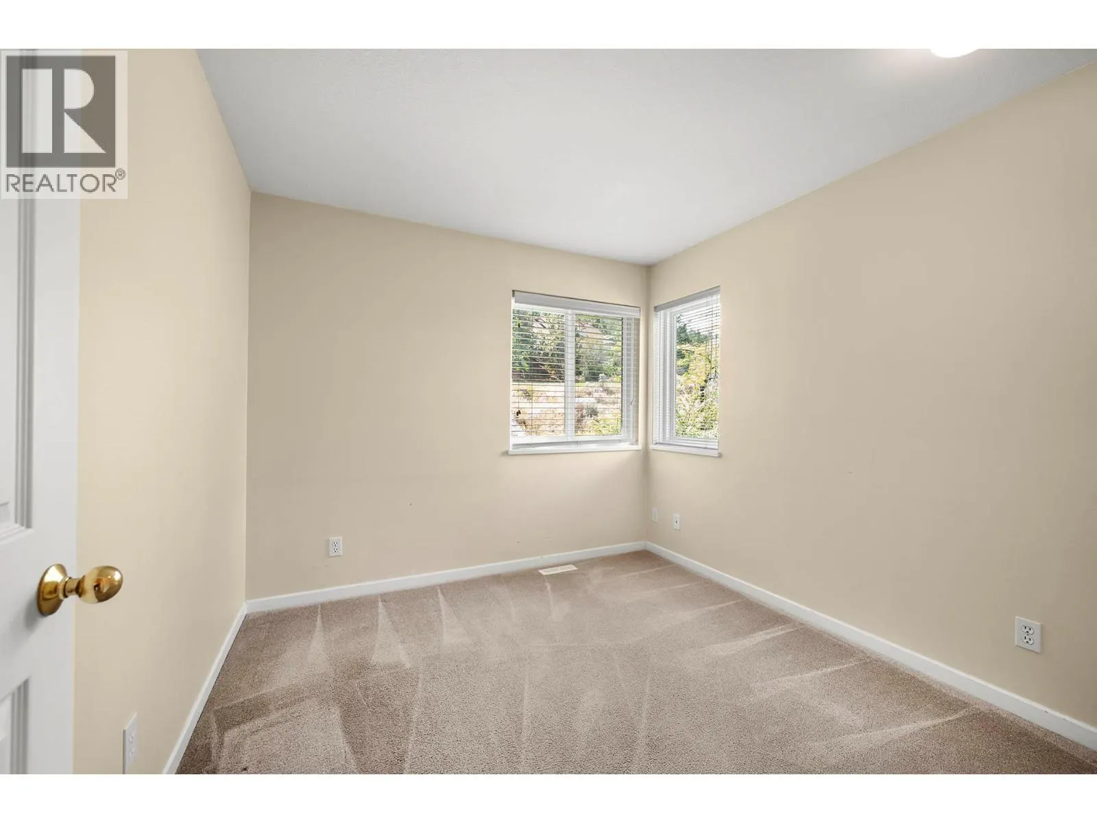2050 Qu'Appelle Boulevard Unit# 13