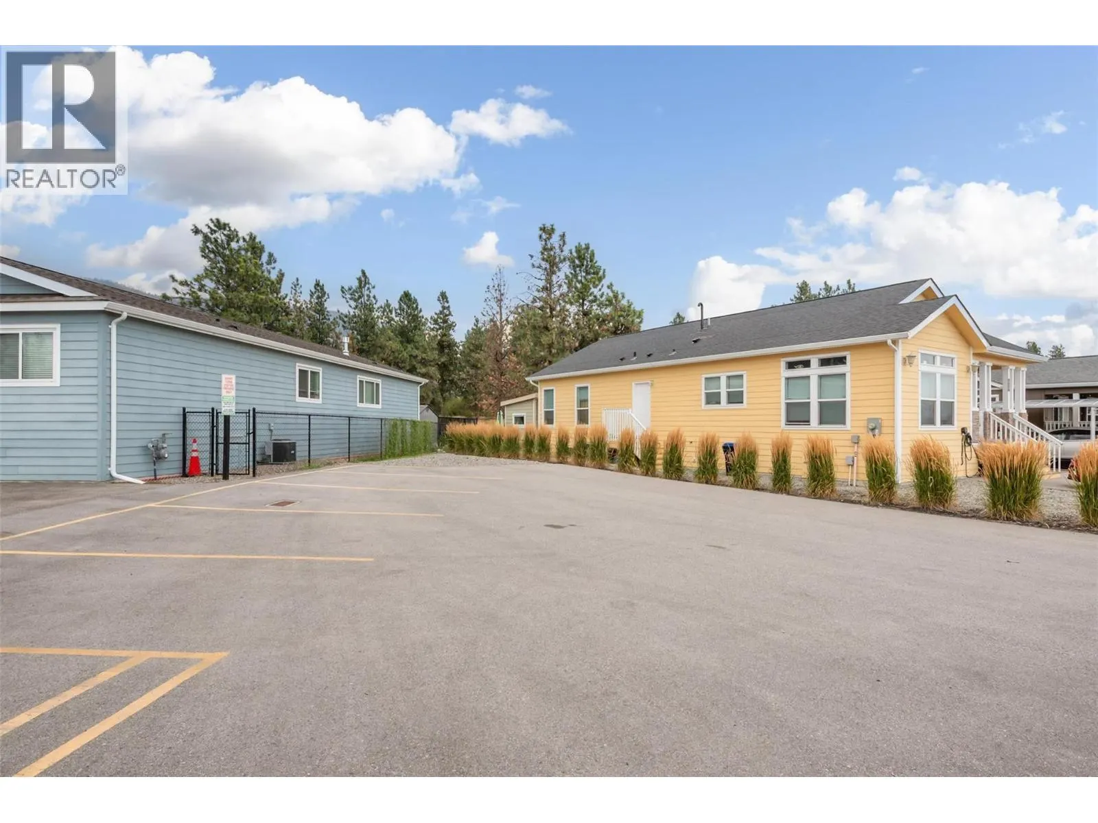 2440 Old Okanagan Highway Unit# 529