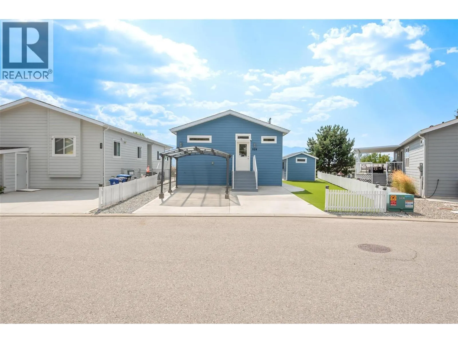 2440 Old Okanagan Highway Unit# 529