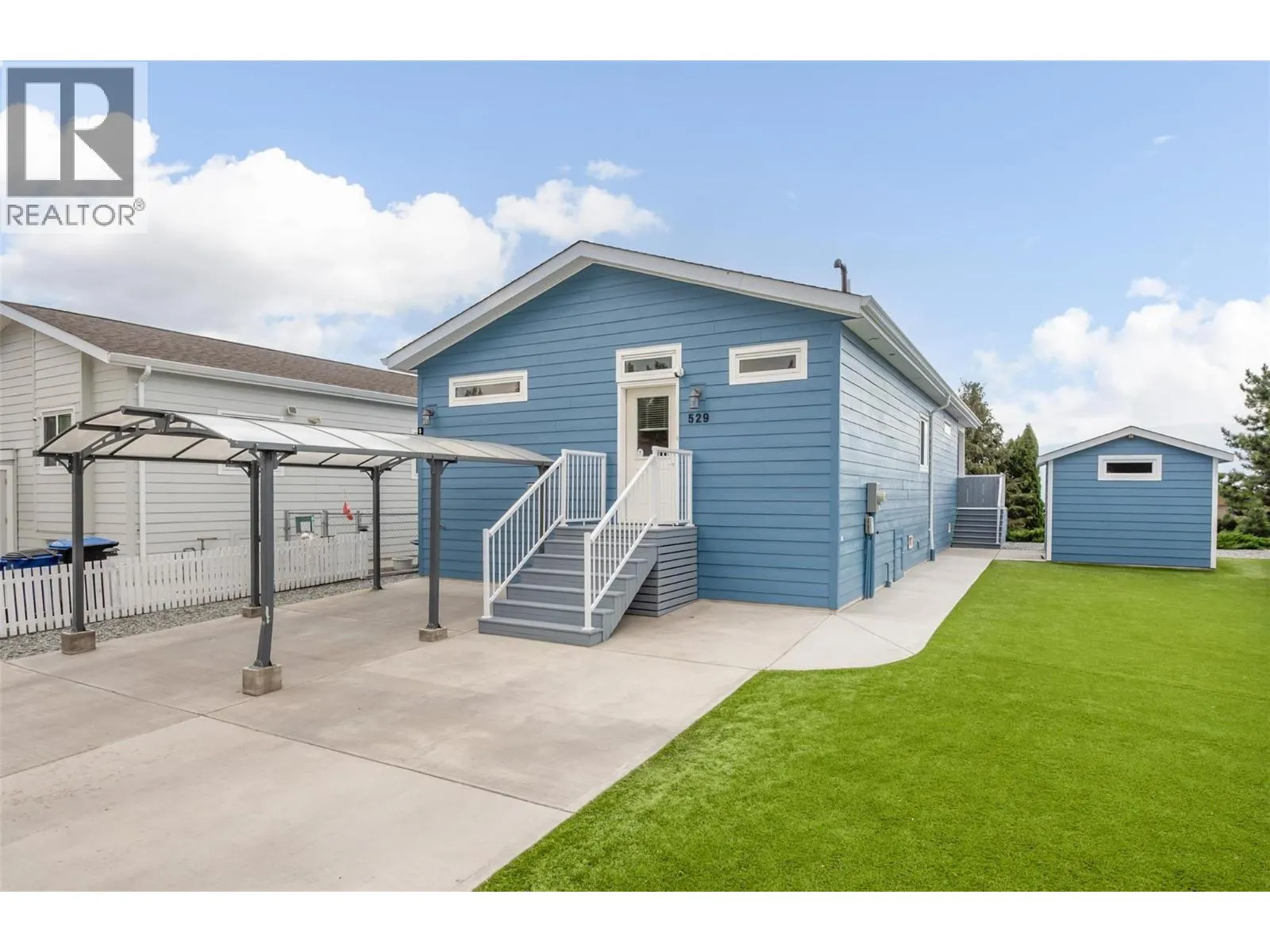 2440 Old Okanagan Highway Unit# 529
