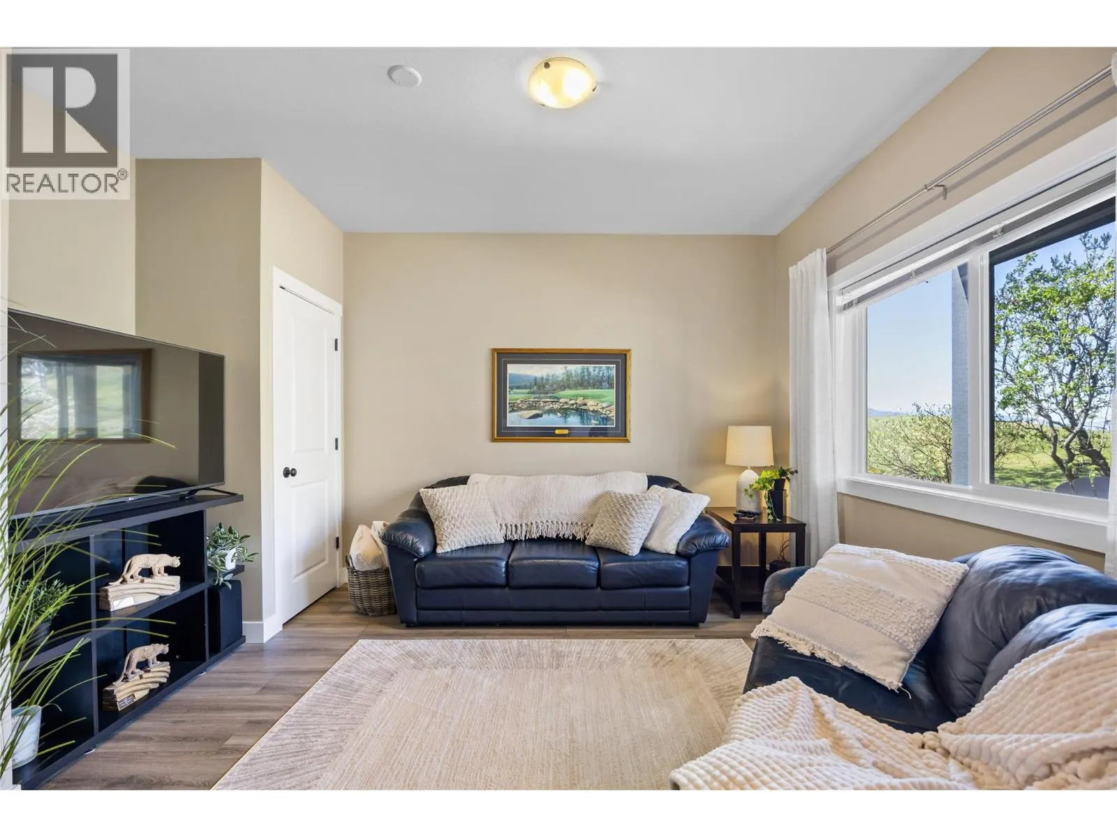 100 Sun Rivers Drive Unit# 2