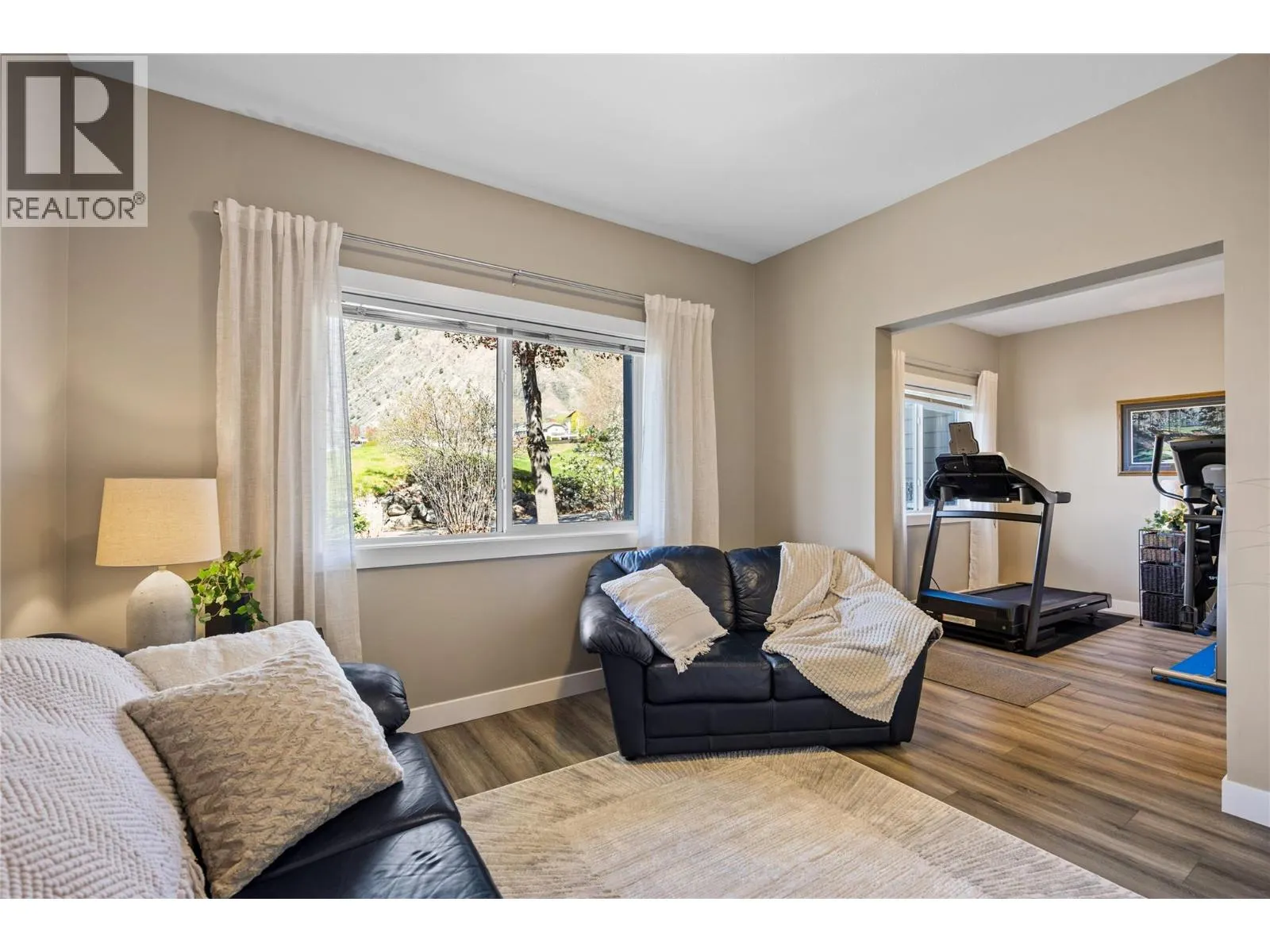 100 Sun Rivers Drive Unit# 2