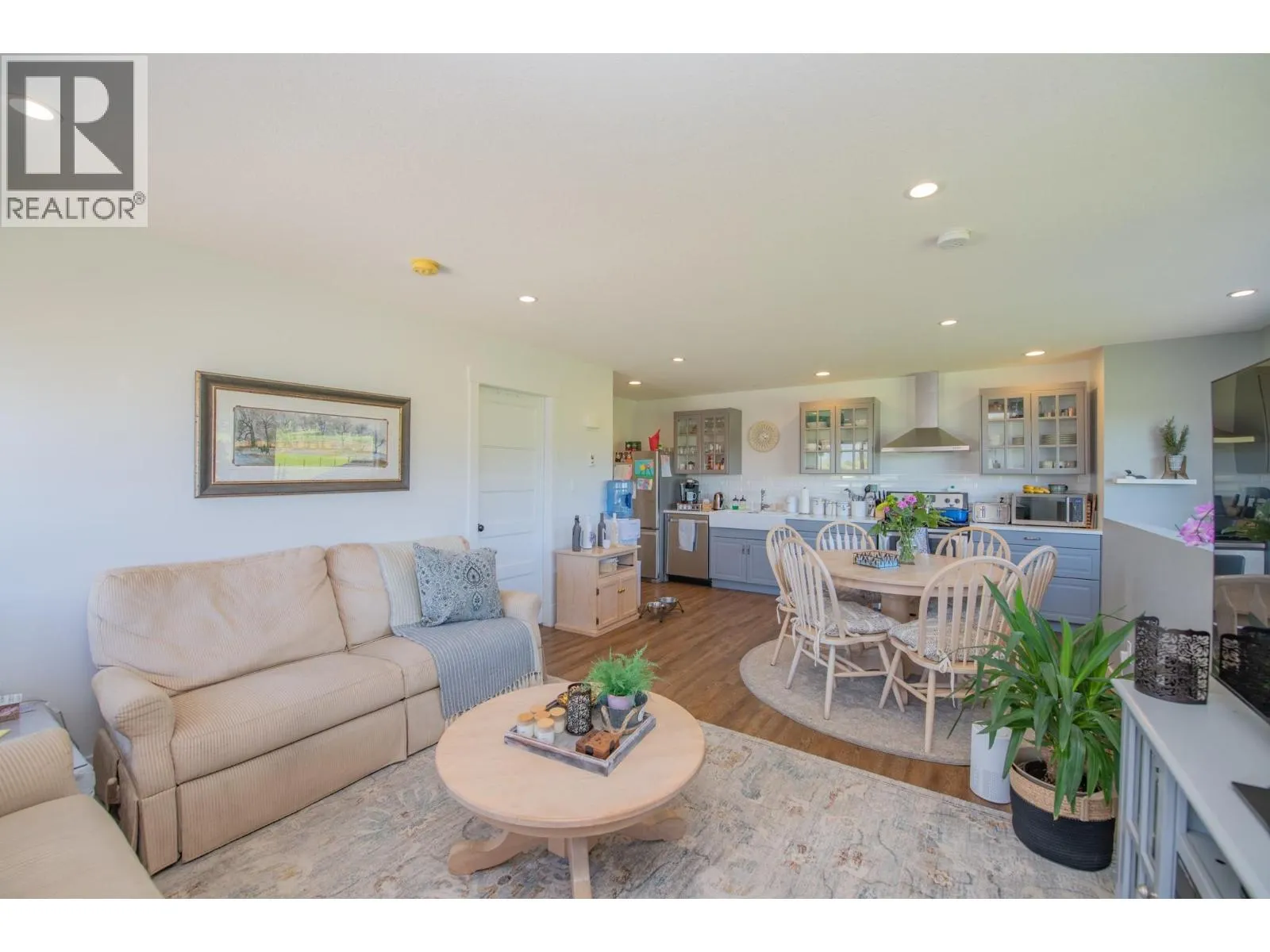 4160 Noble Road