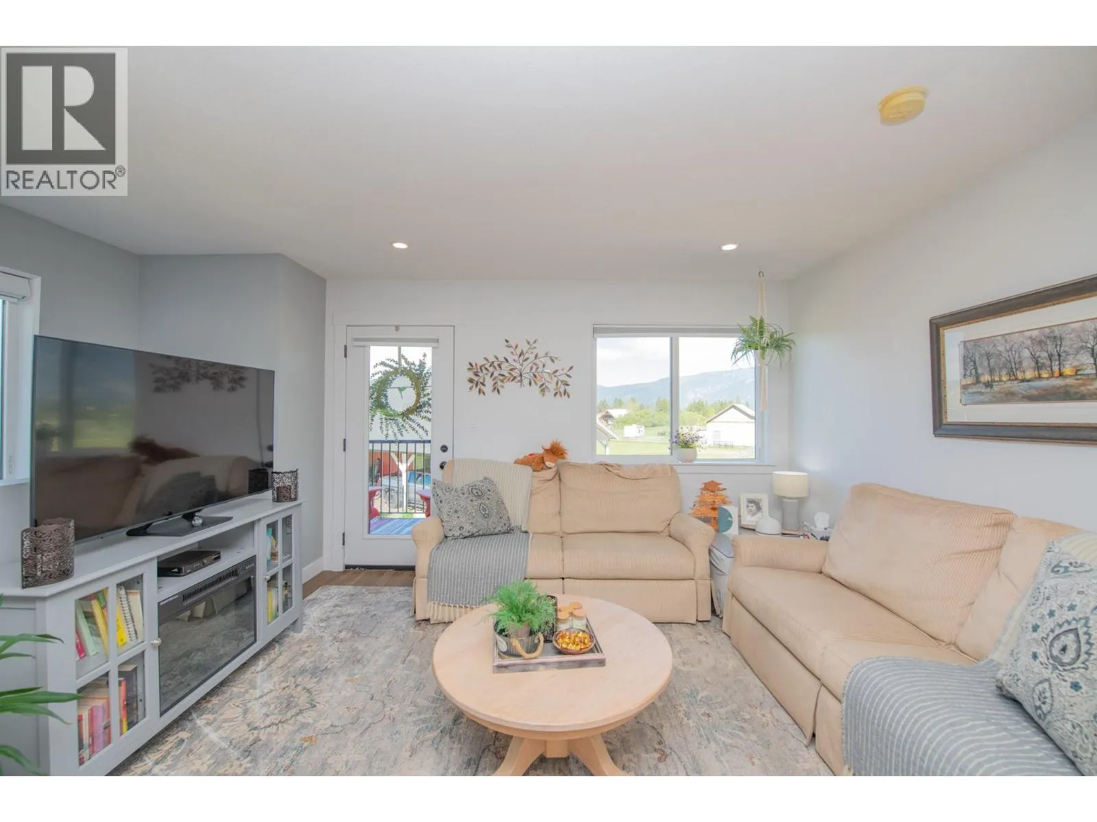 4160 Noble Road