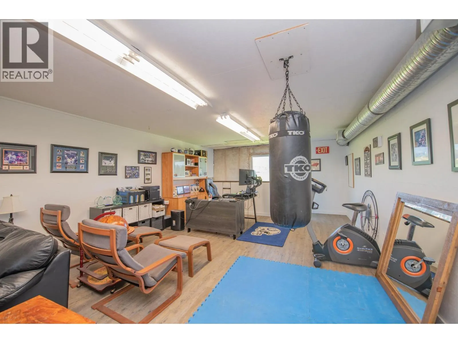 4160 Noble Road