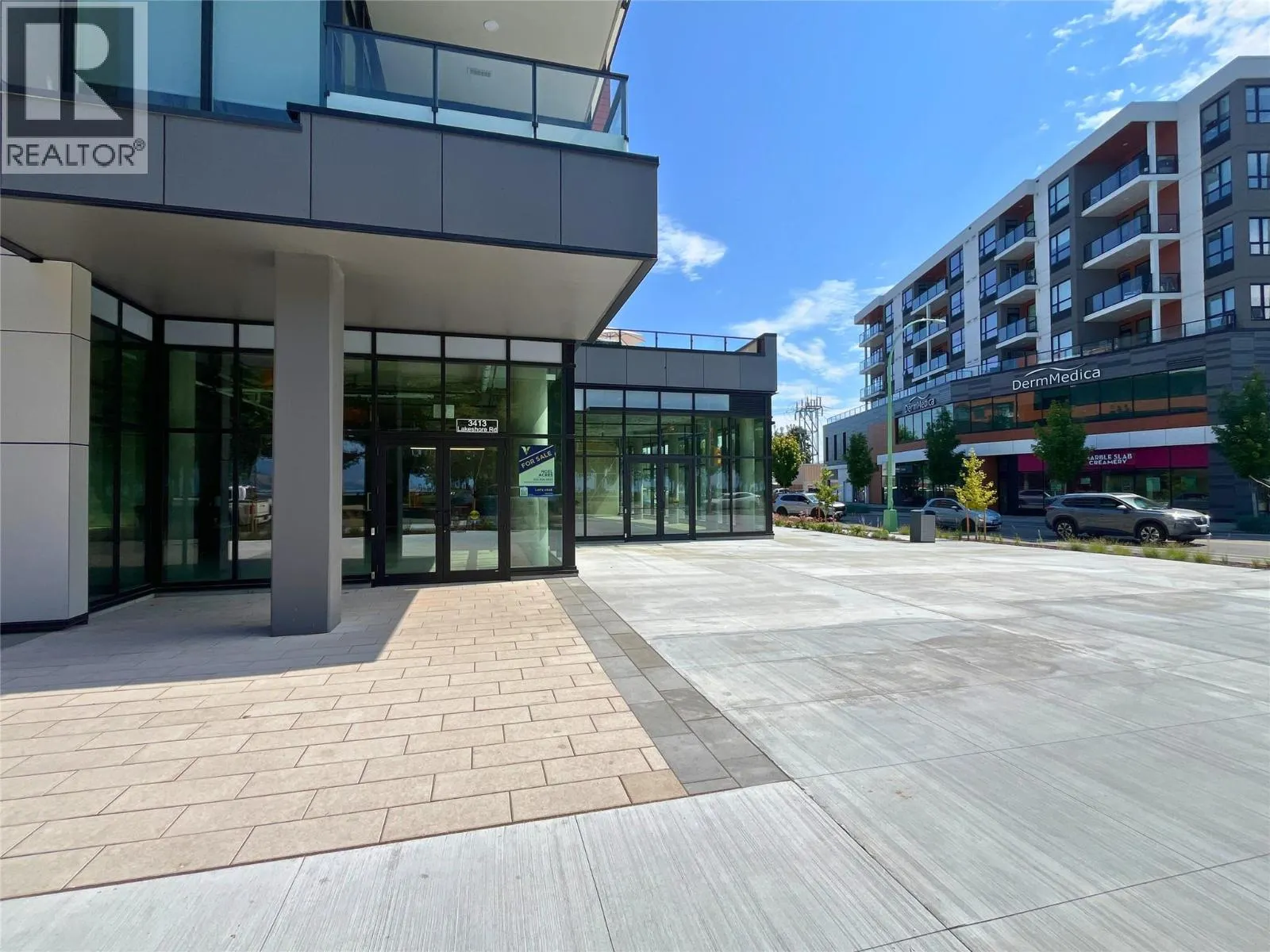 3413 Lakeshore Road