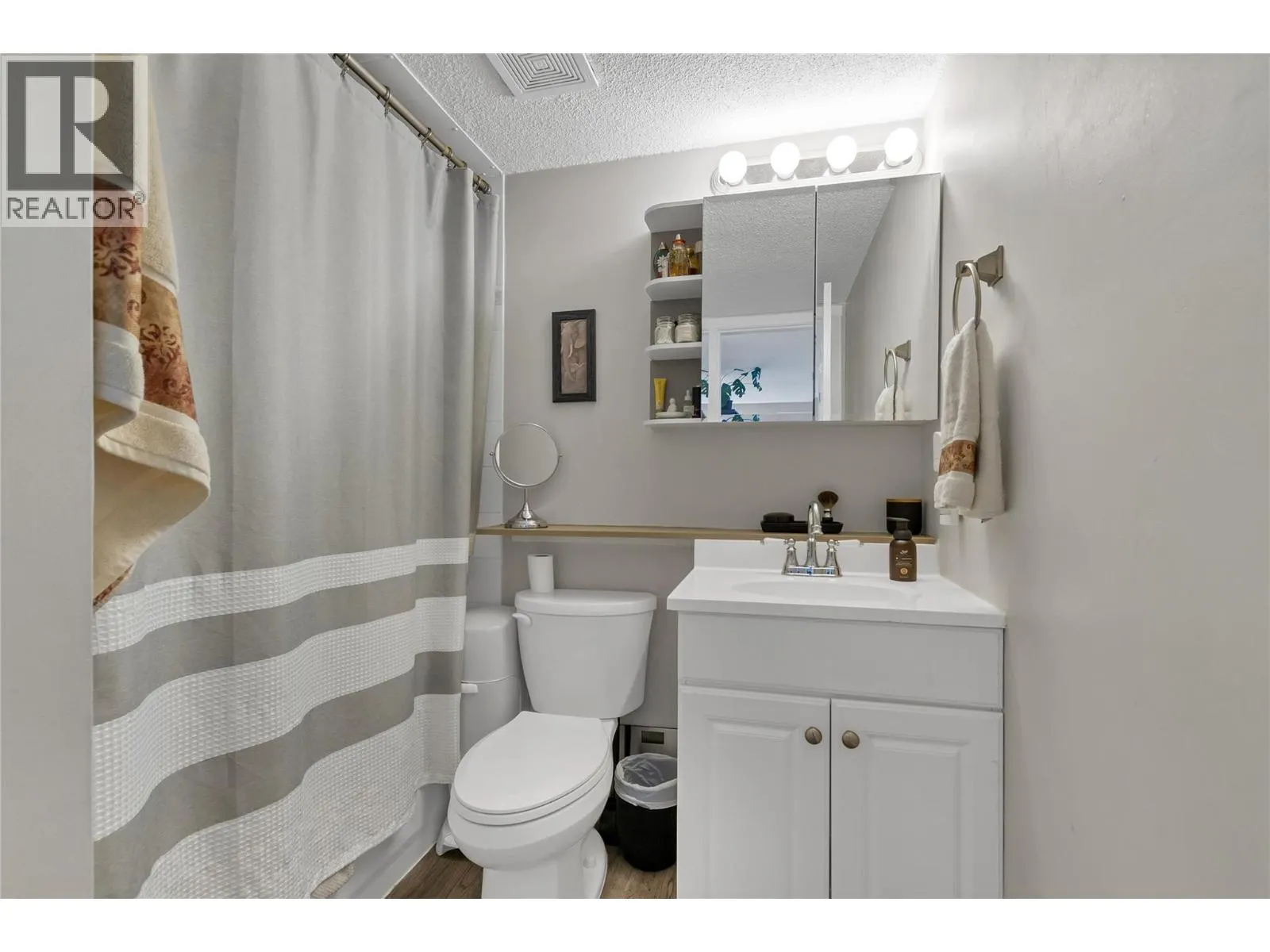 4103 Alexis Park Drive Unit# 101