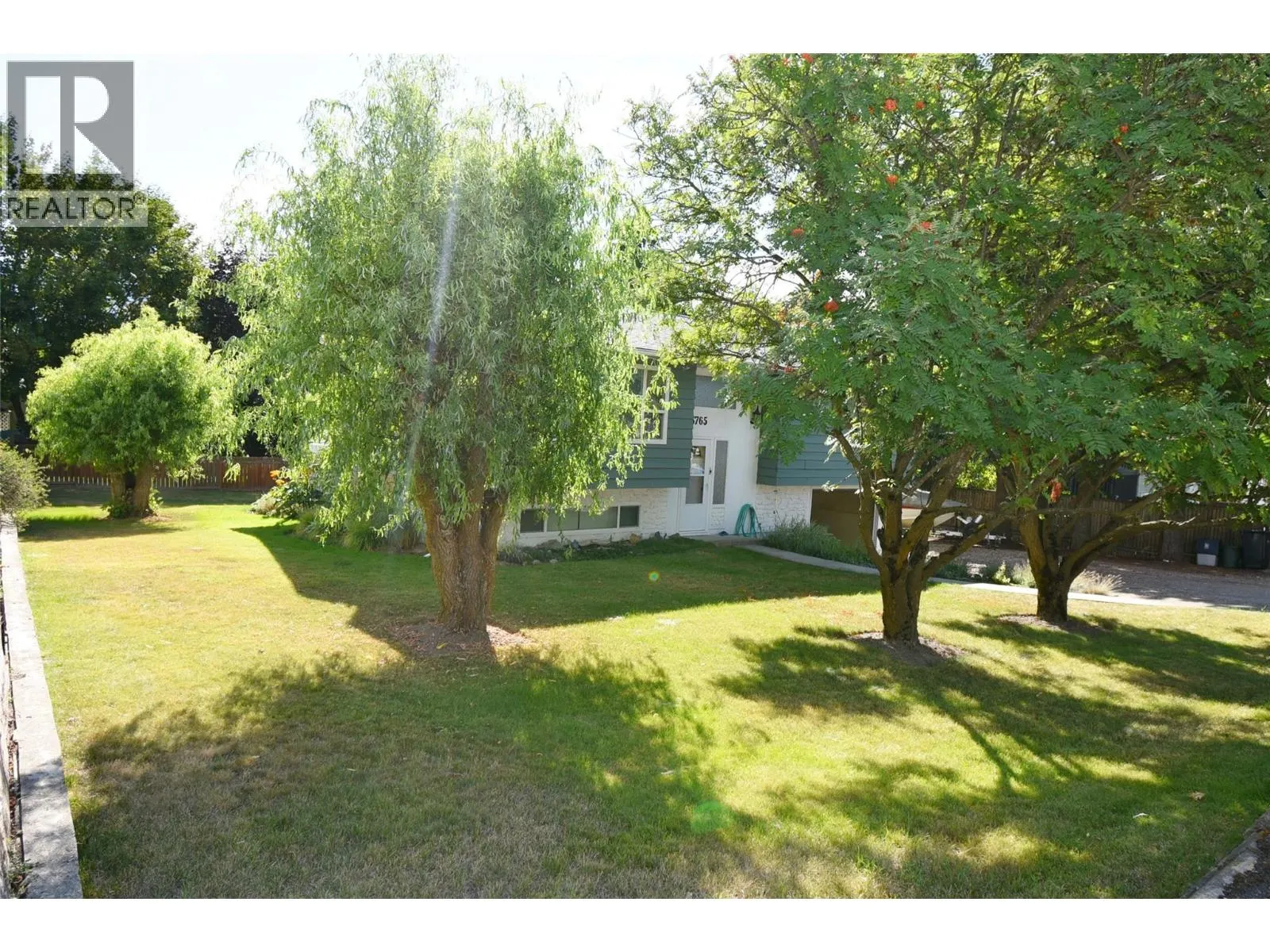 3765 Murray Drive
