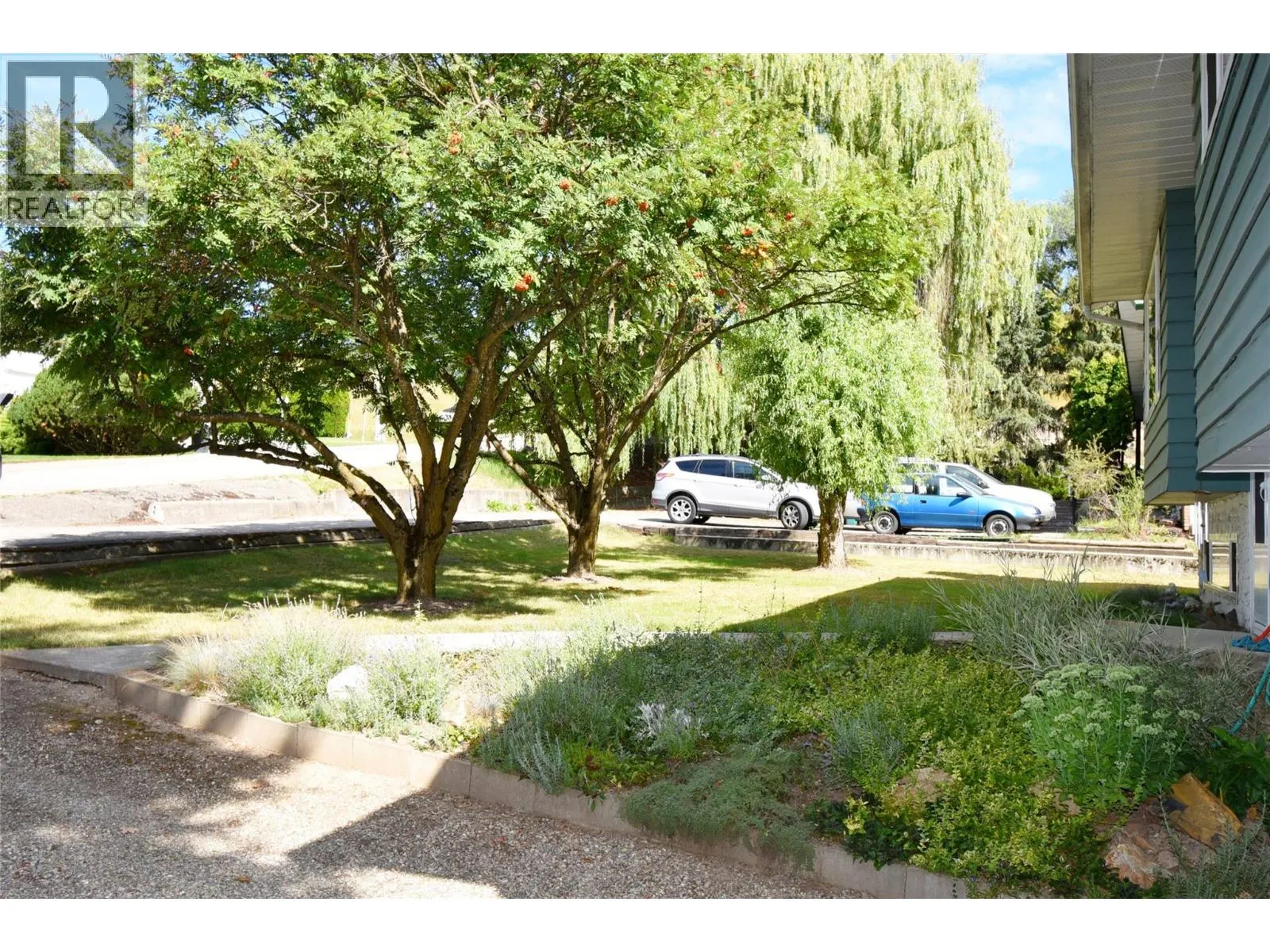 3765 Murray Drive
