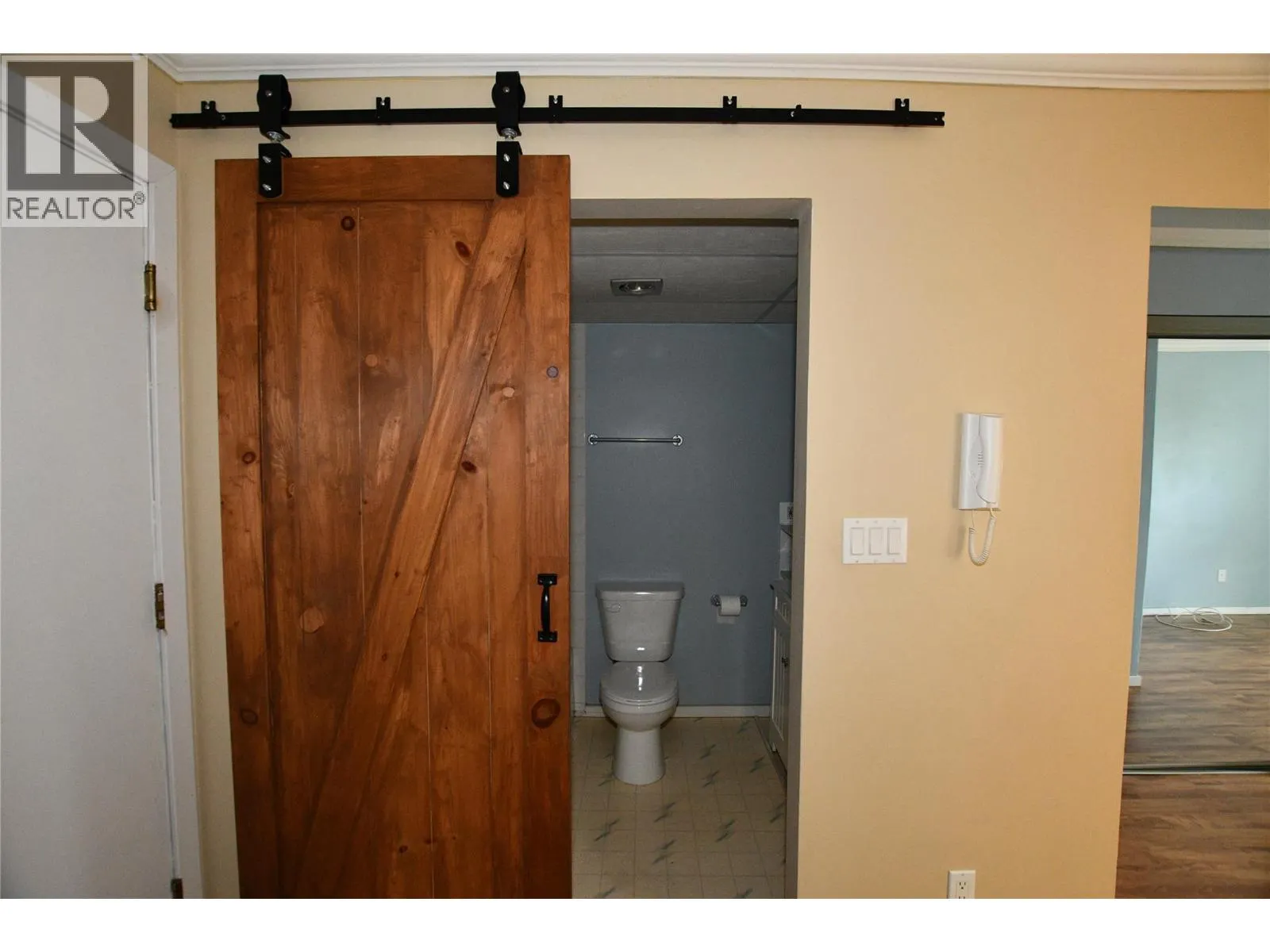 922 Dynes Avenue Unit# 304