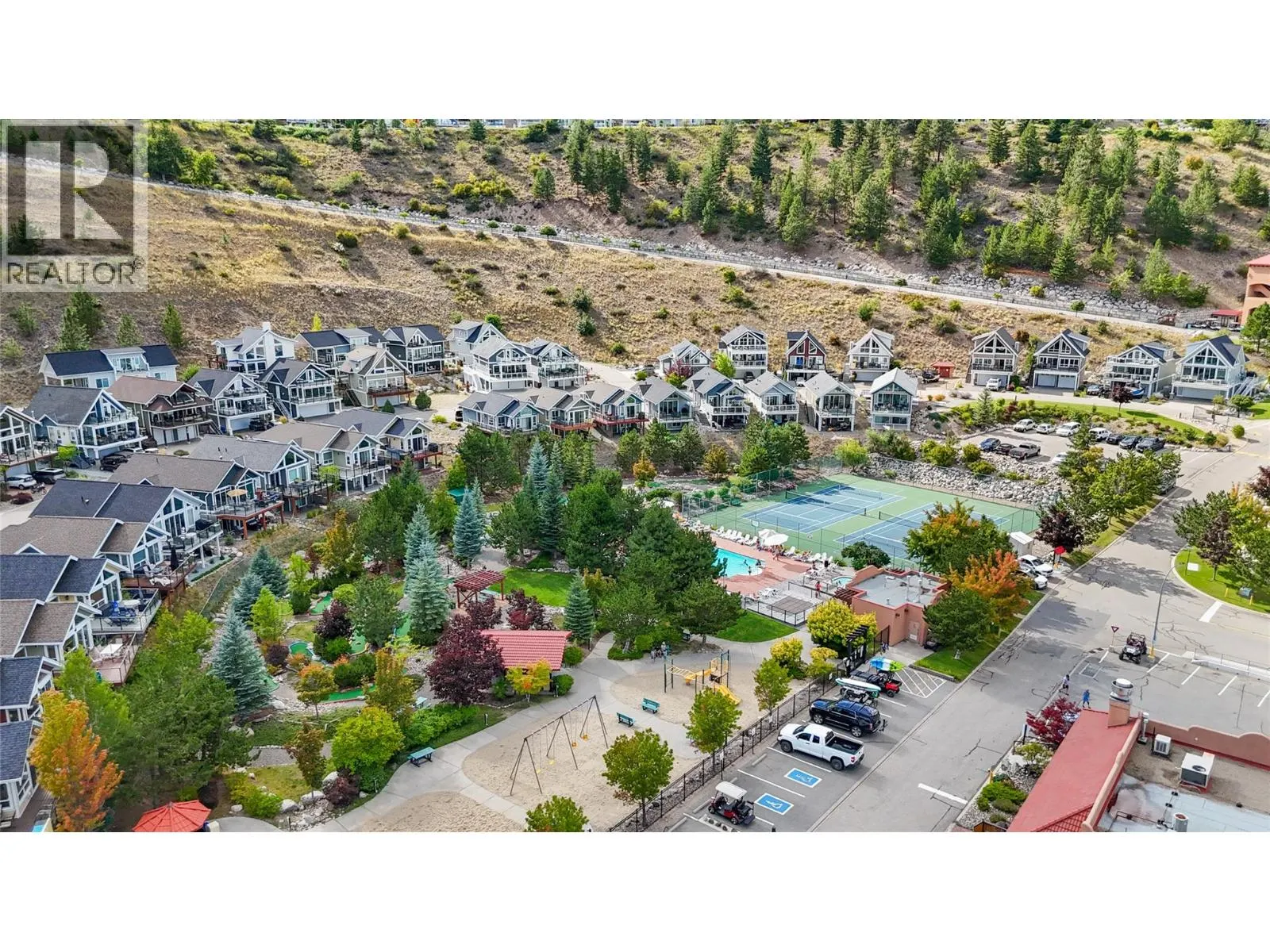 6736 Marbella Loop