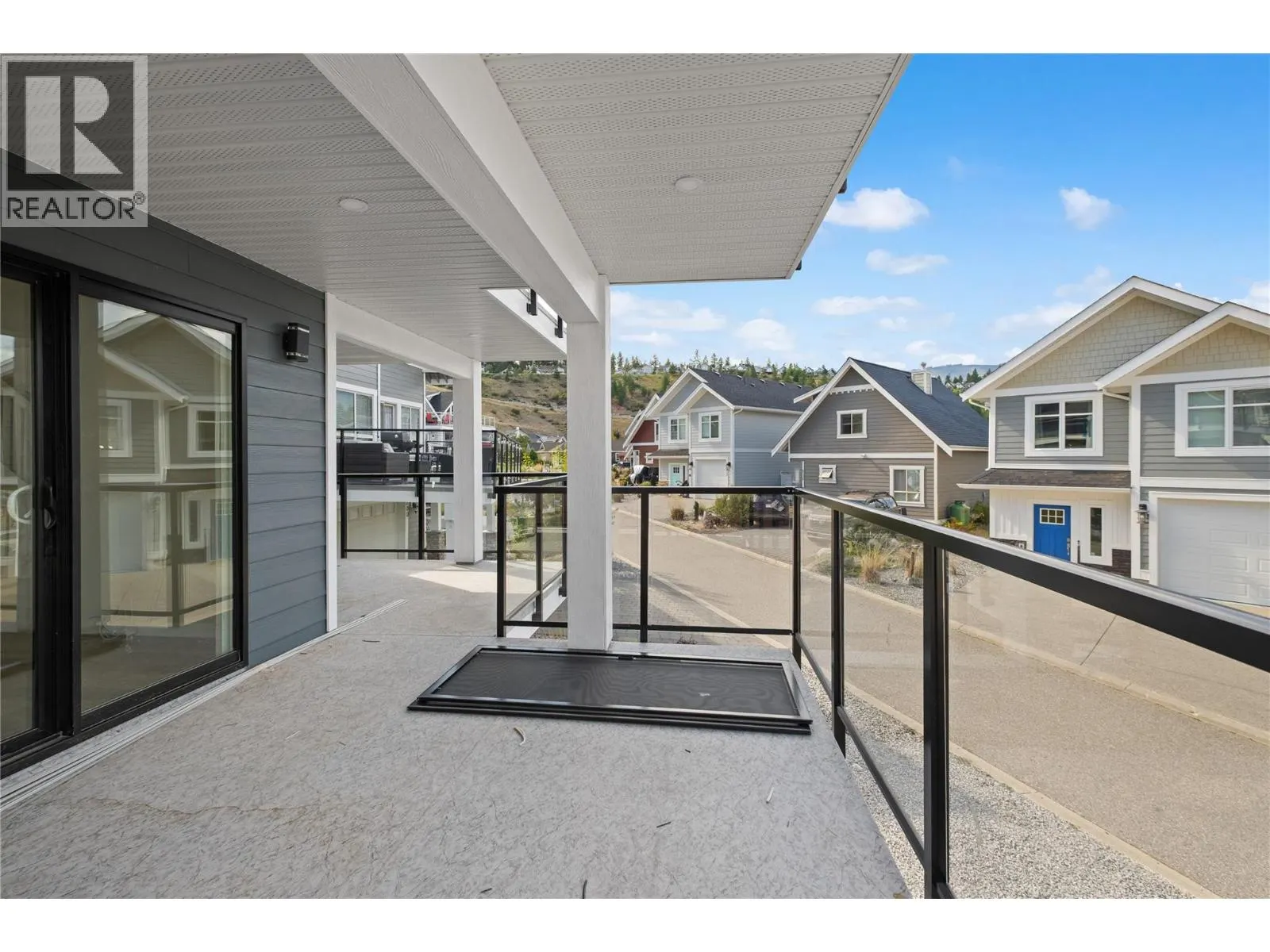 6736 Marbella Loop