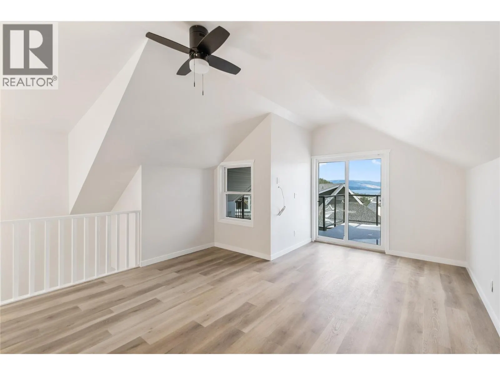6736 Marbella Loop
