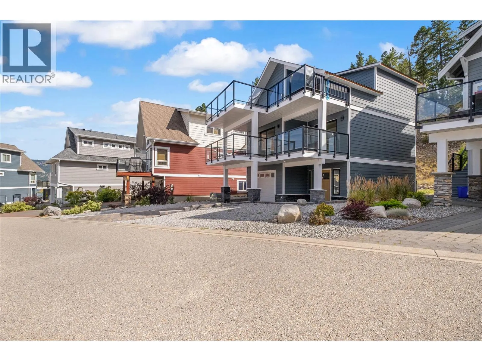 6736 Marbella Loop