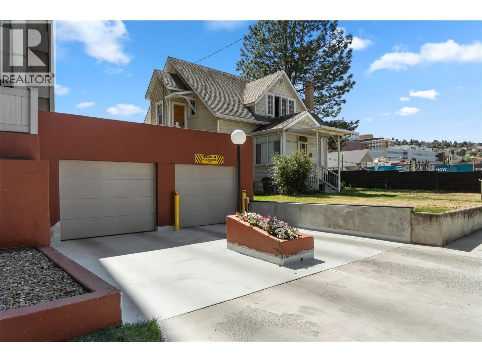 525 Nicola Street Unit# 203