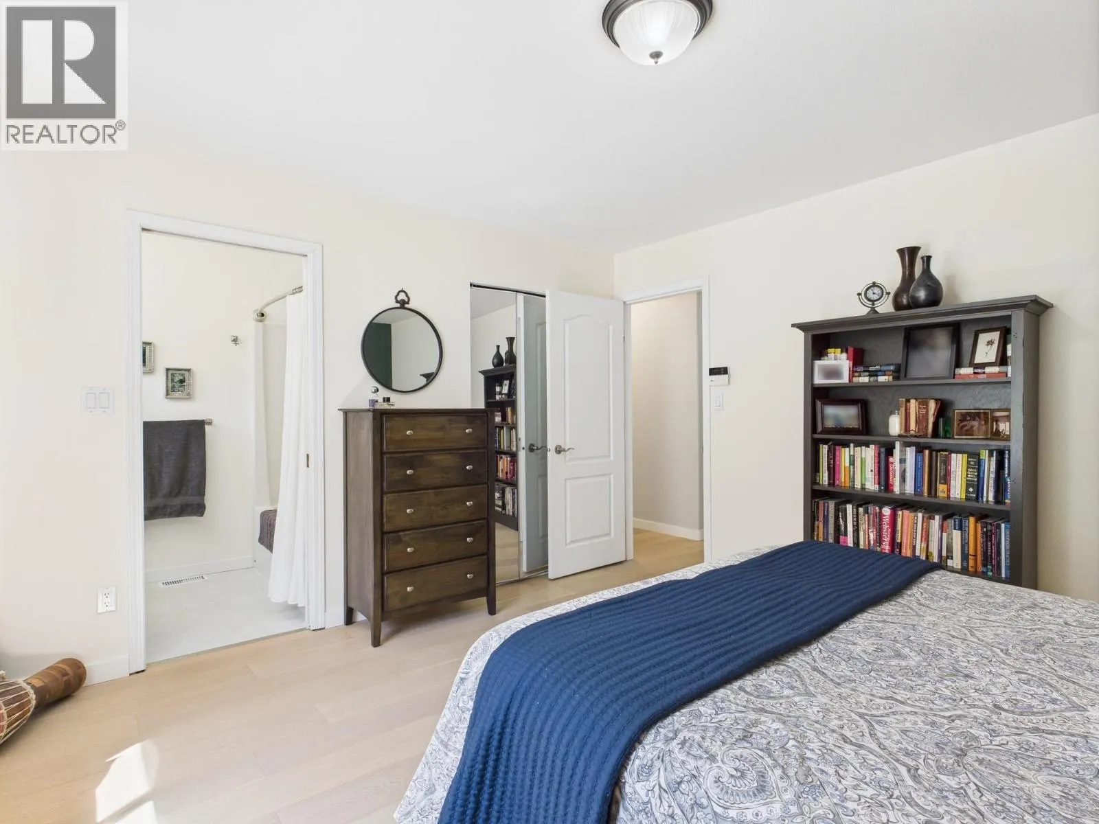 7008 NIGHTHAWK Drive