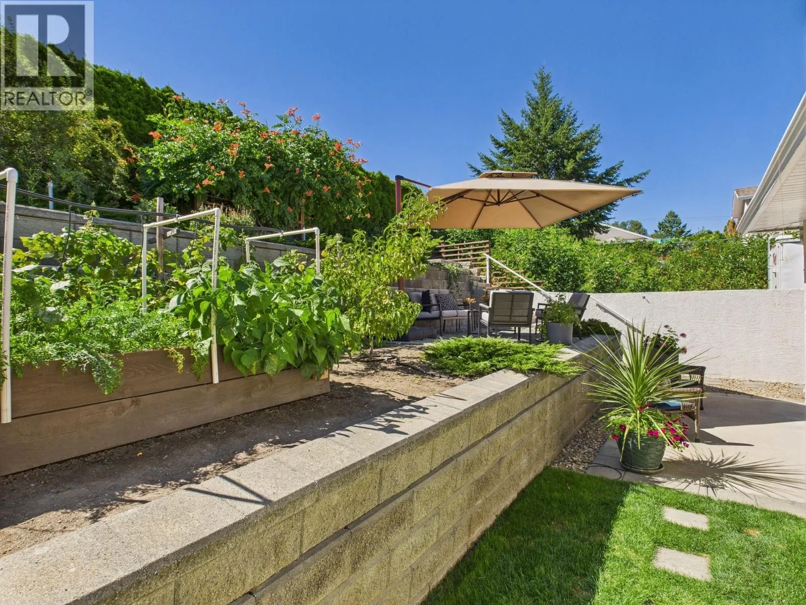 7008 NIGHTHAWK Drive