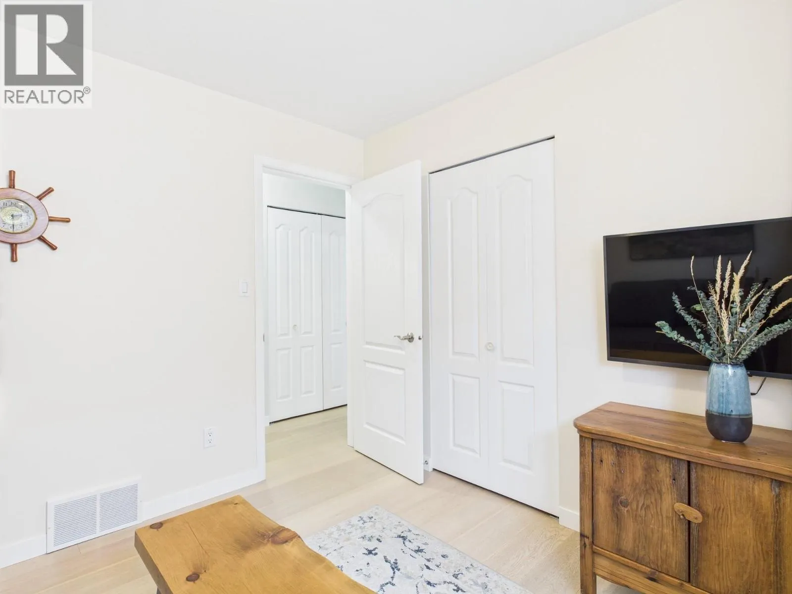 7008 NIGHTHAWK Drive