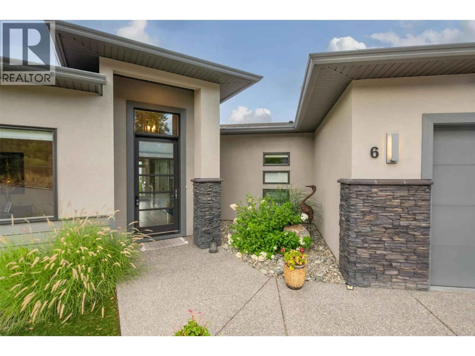 514 Quartz Crescent Unit# 6