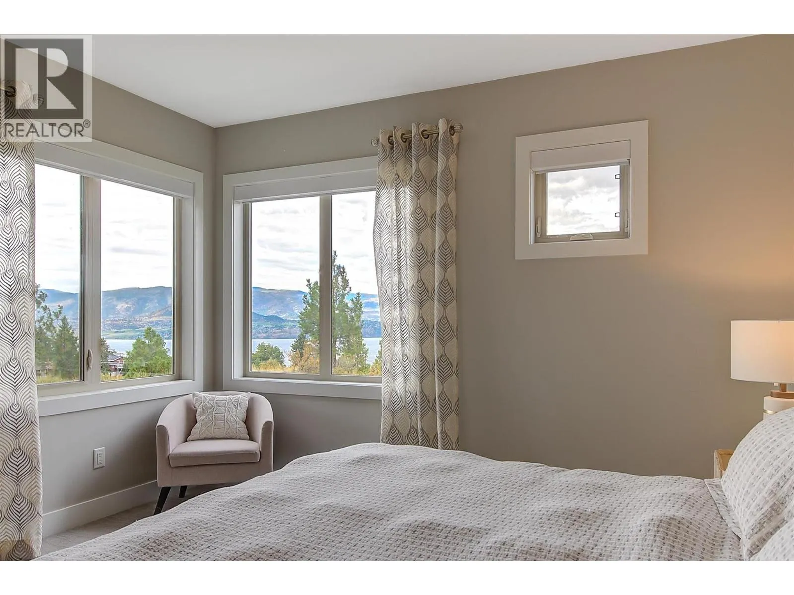 514 Quartz Crescent Unit# 6