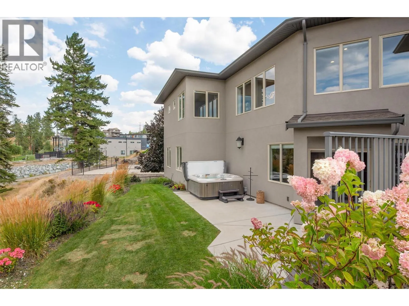 514 Quartz Crescent Unit# 6