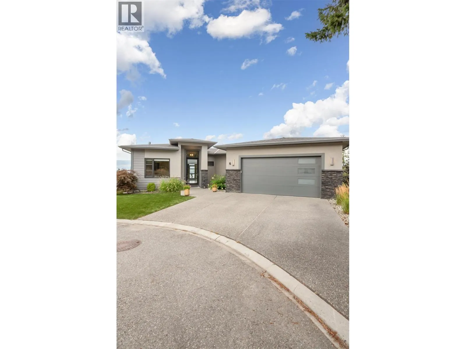 514 Quartz Crescent Unit# 6