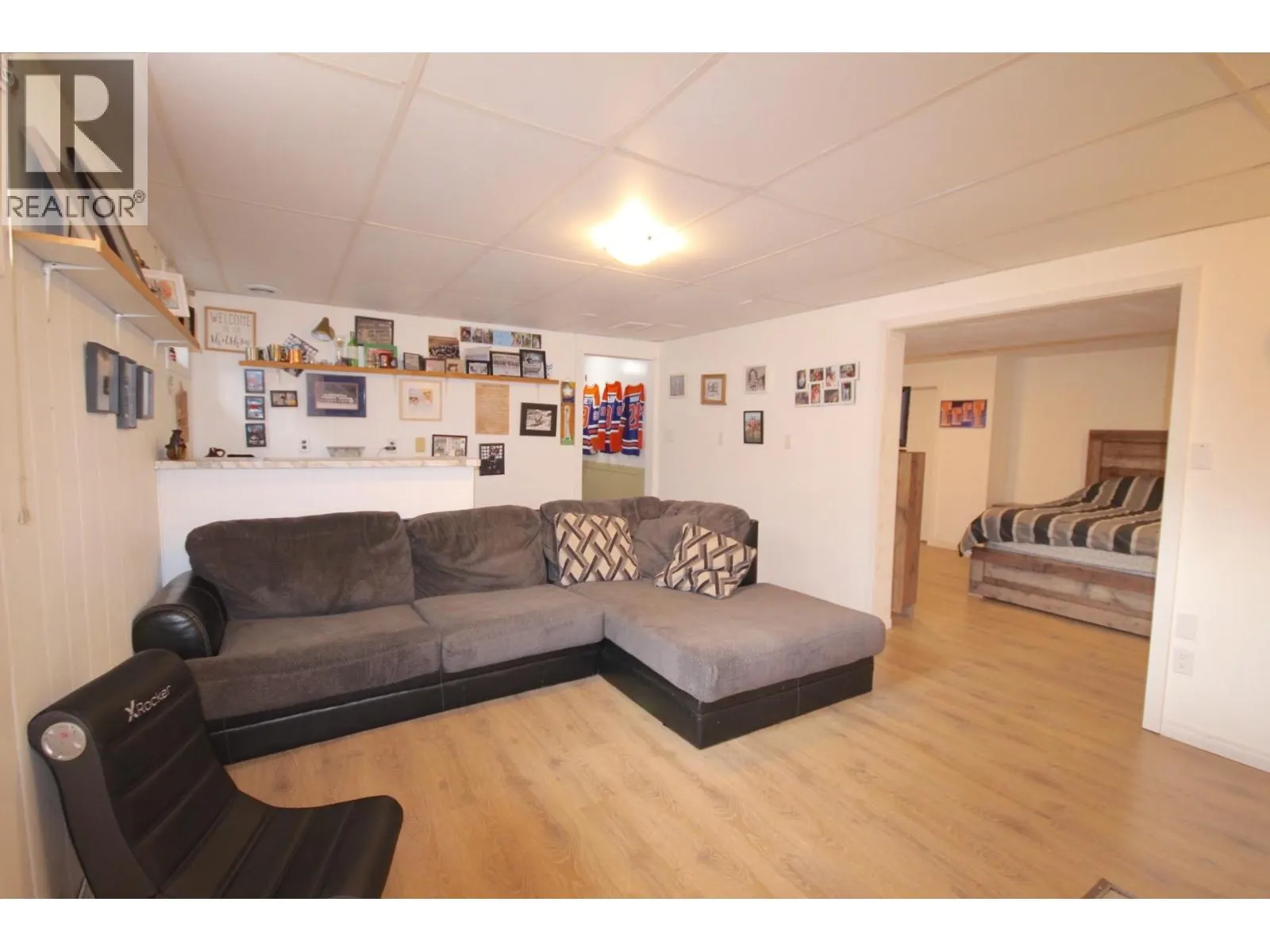 9420 Ravine Drive