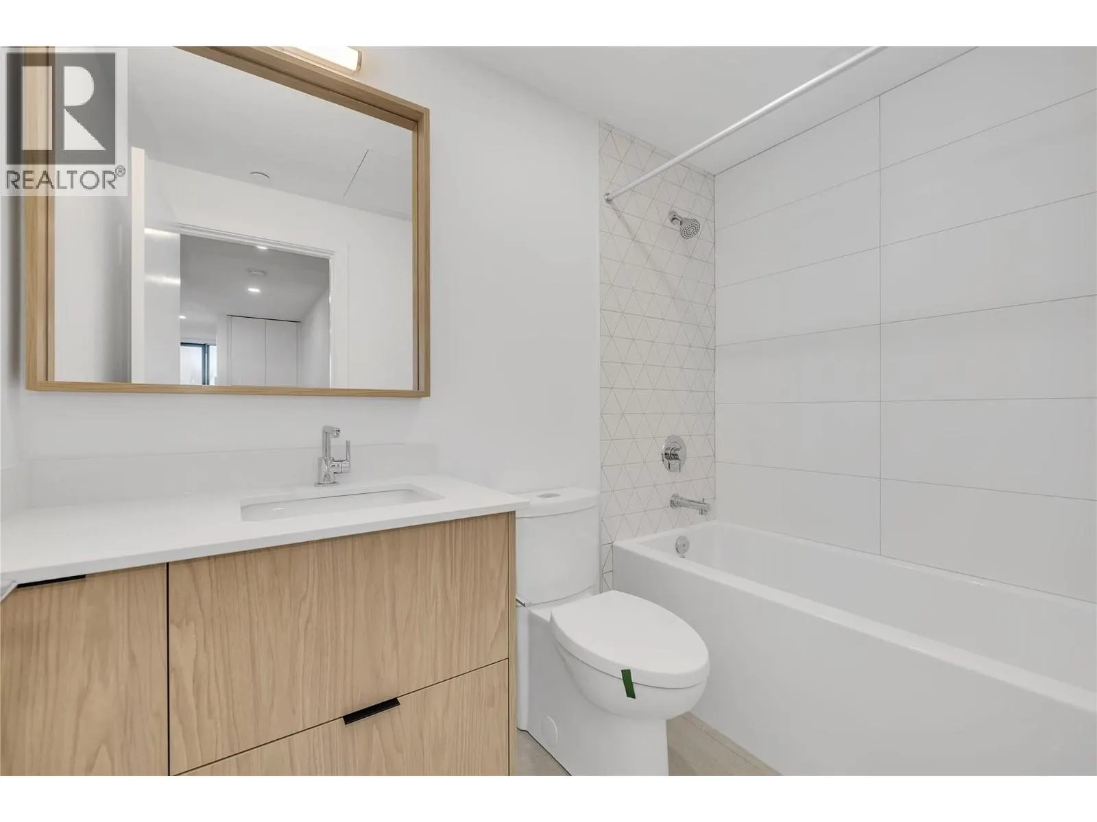 1488 Bertram Street Unit# 3306