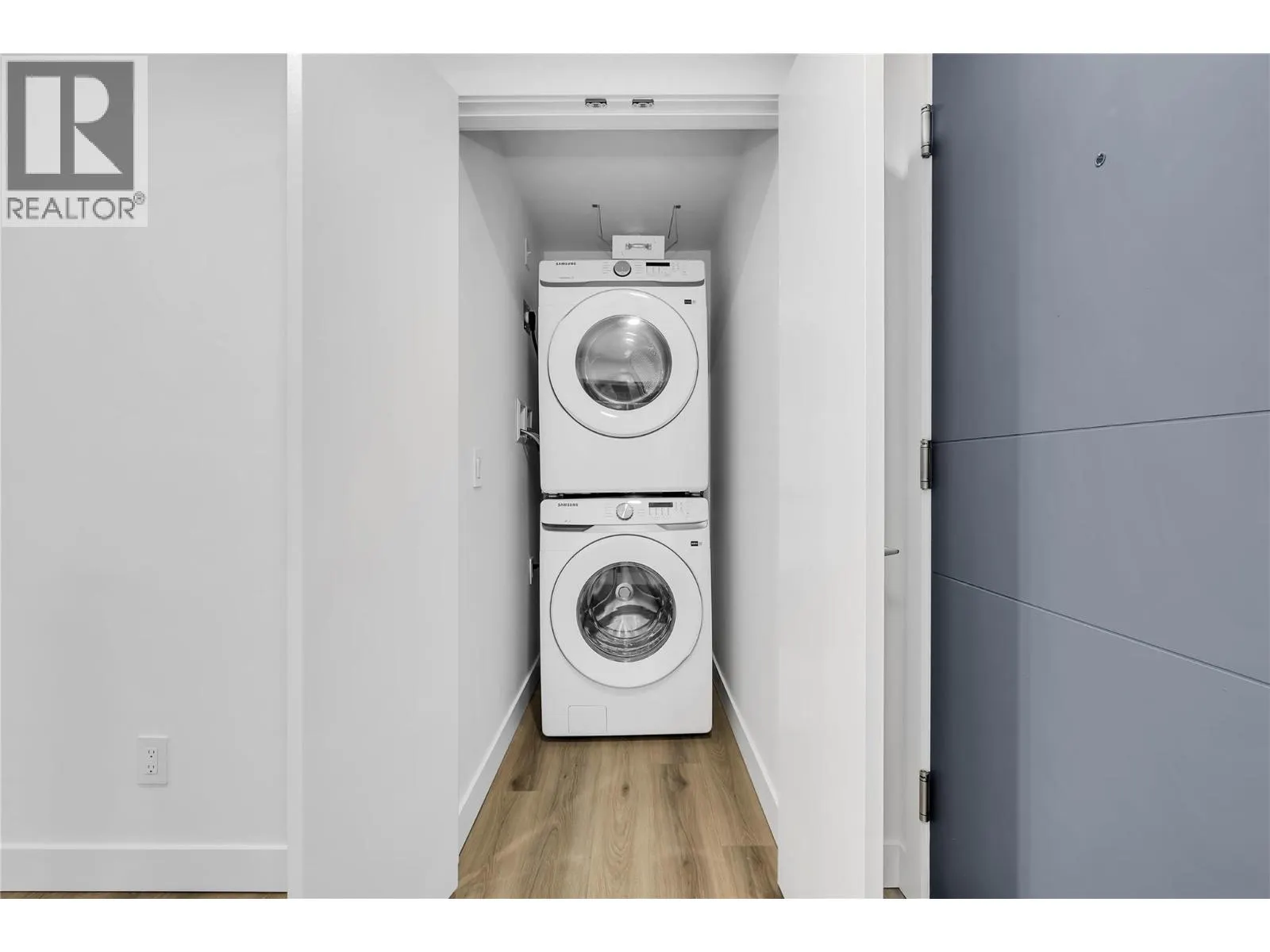 1488 Bertram Street Unit# 3306