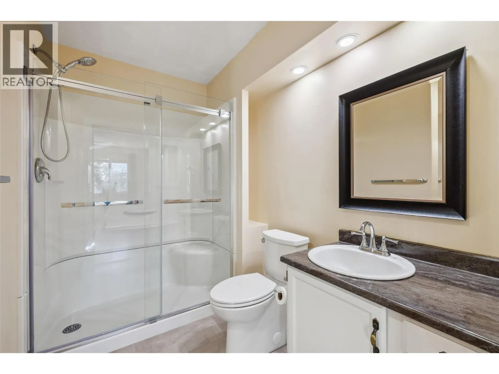 1201 Cameron Avenue Unit# 13