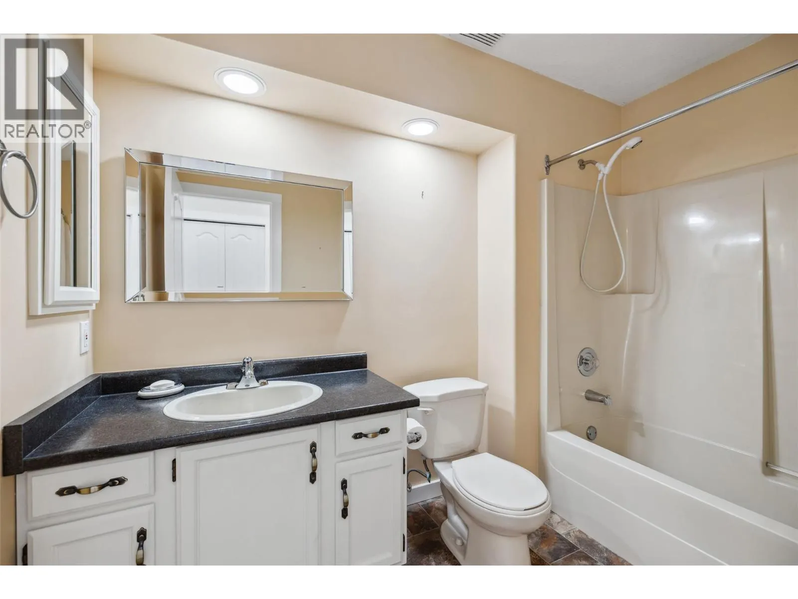 1201 Cameron Avenue Unit# 13
