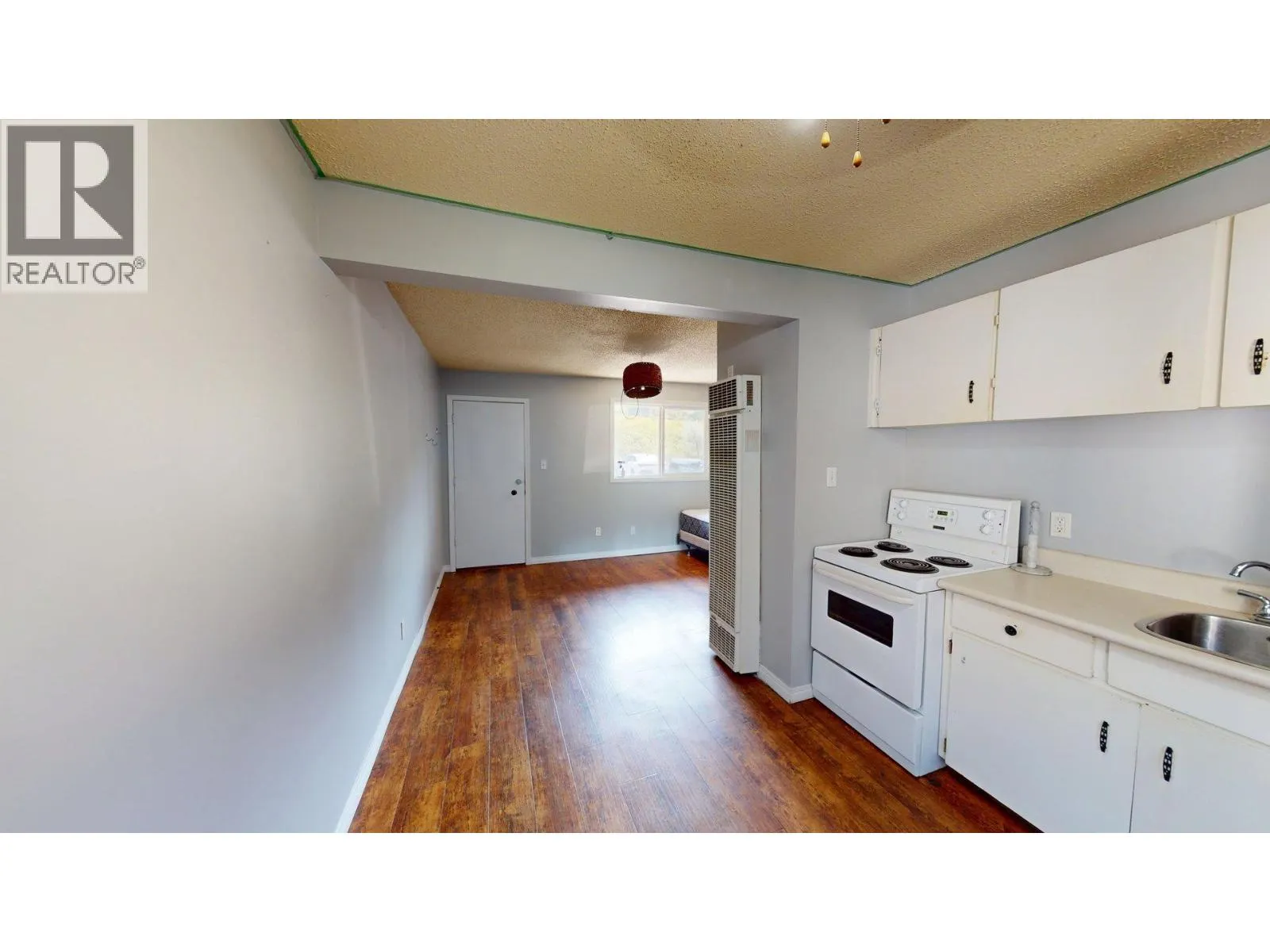 100 RED CEDAR Drive Unit# D37