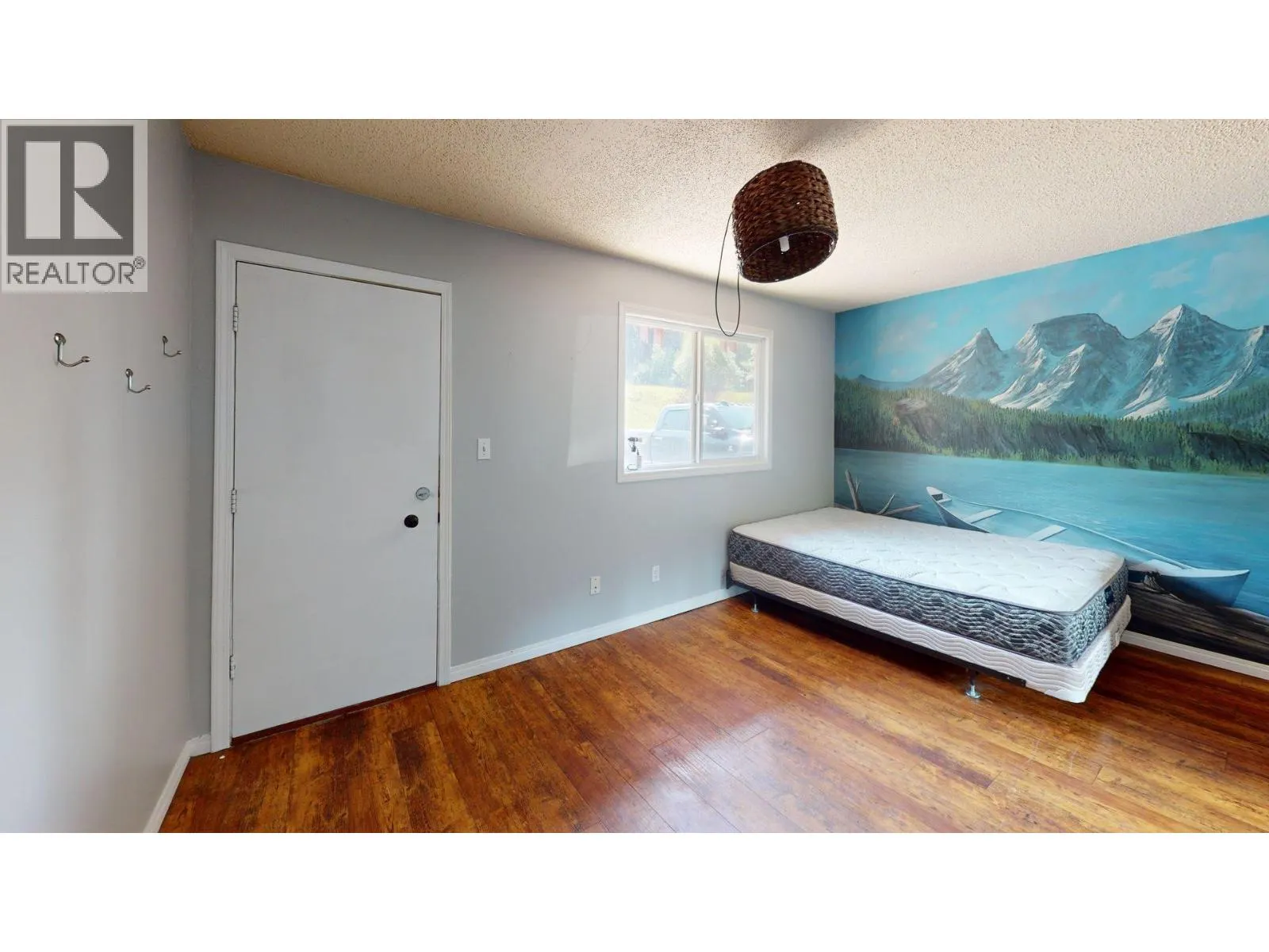 100 RED CEDAR Drive Unit# D37