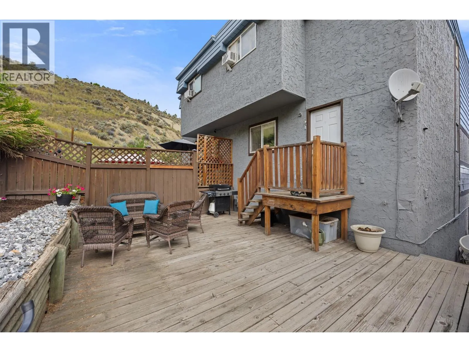 865 McQueen Drive