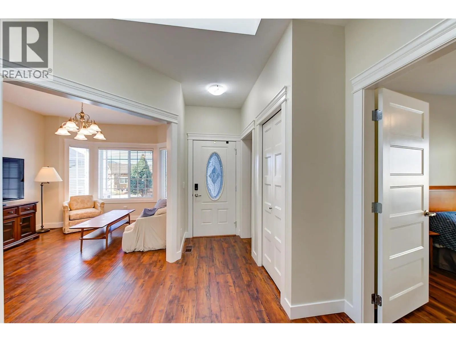 2097 Acorn Crescent