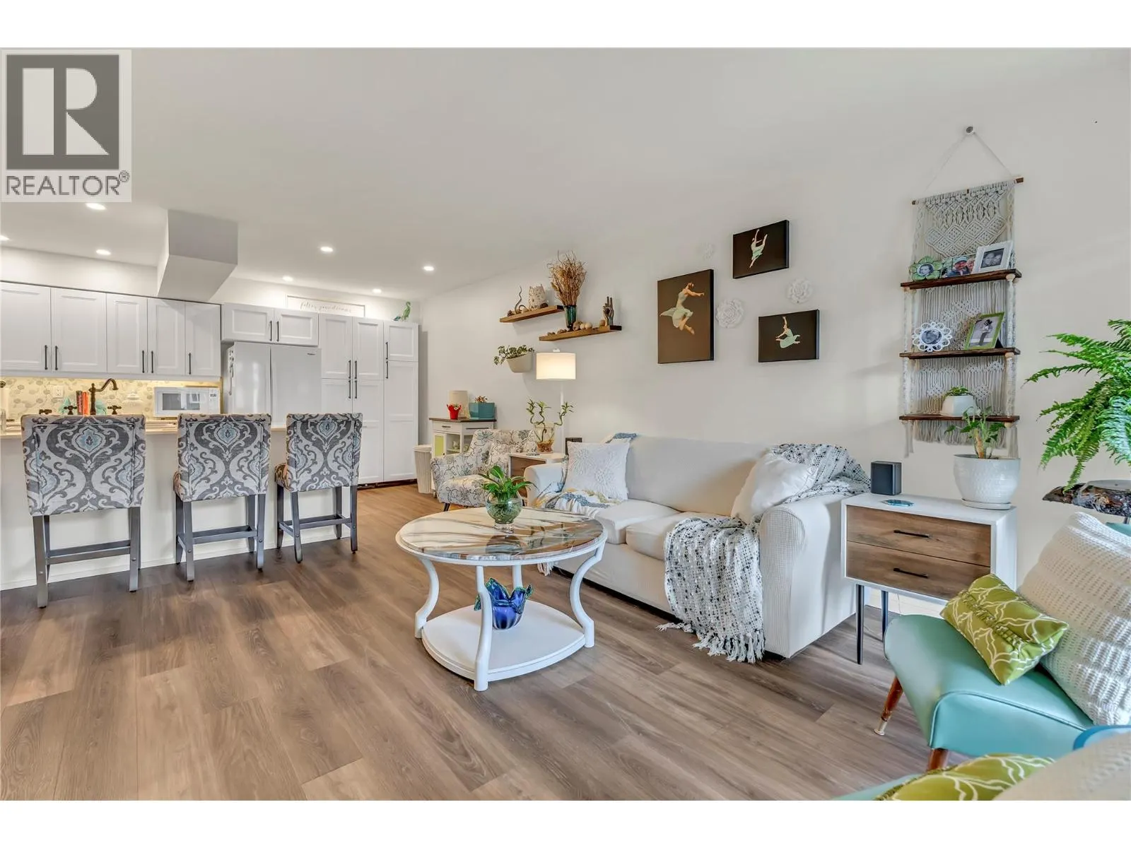 3140 Wilson Street Unit# 313