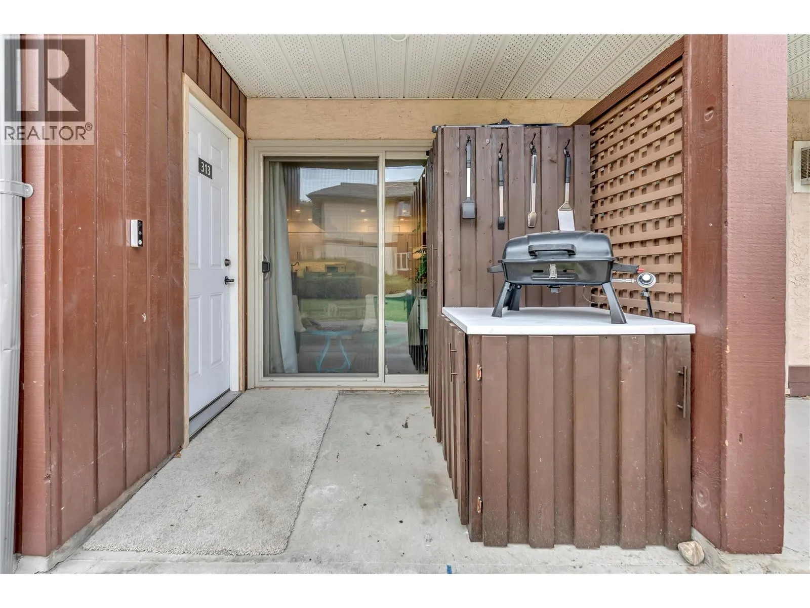 3140 Wilson Street Unit# 313