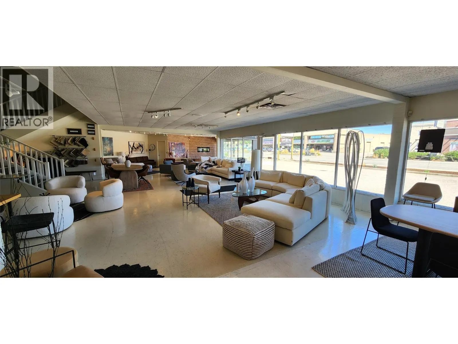 310 Banks Road Unit# 3